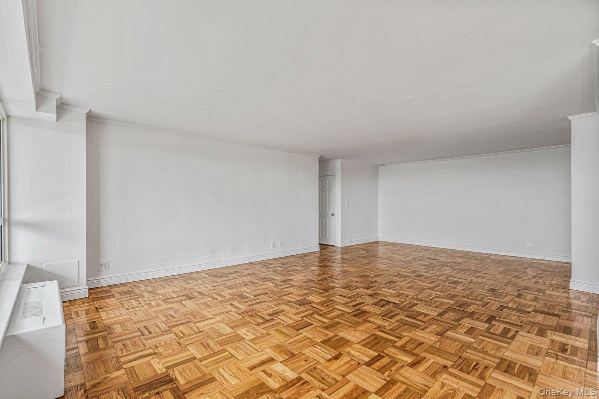 166-25 Powells Cove Boulevard, Unit 18C photo 29