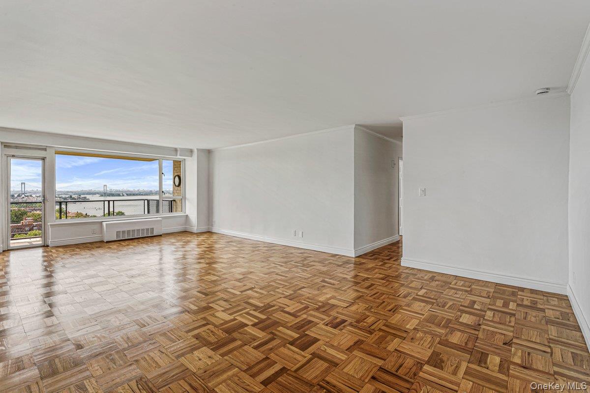 166-25 Powells Cove Boulevard, Unit 18C photo 9