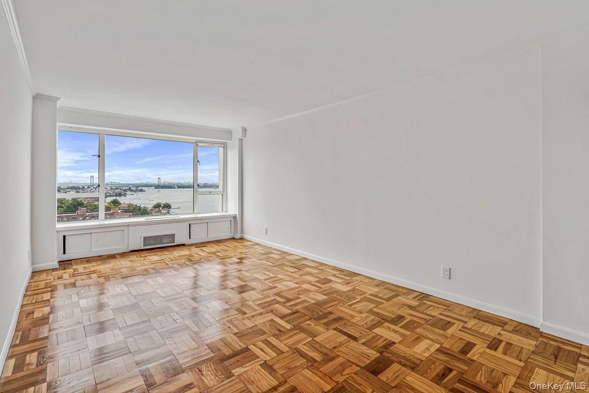 166-25 Powells Cove Boulevard, Unit 18C photo 20