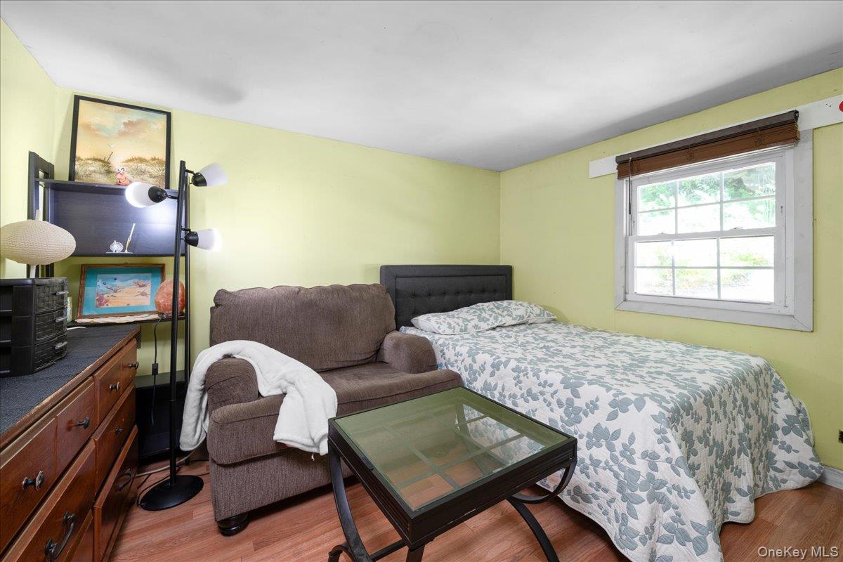 42 Deer Trail S – For Sale photo 36