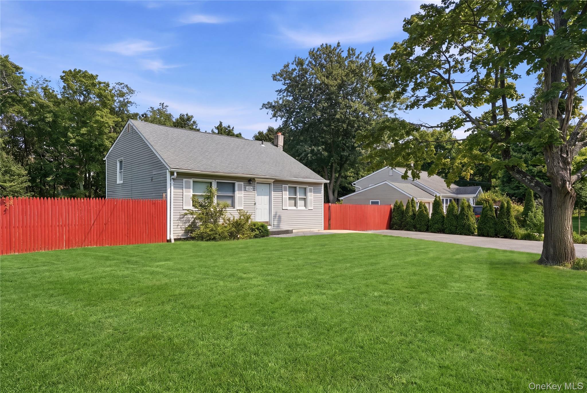 949 Taylor Avenue – For Sale photo 3