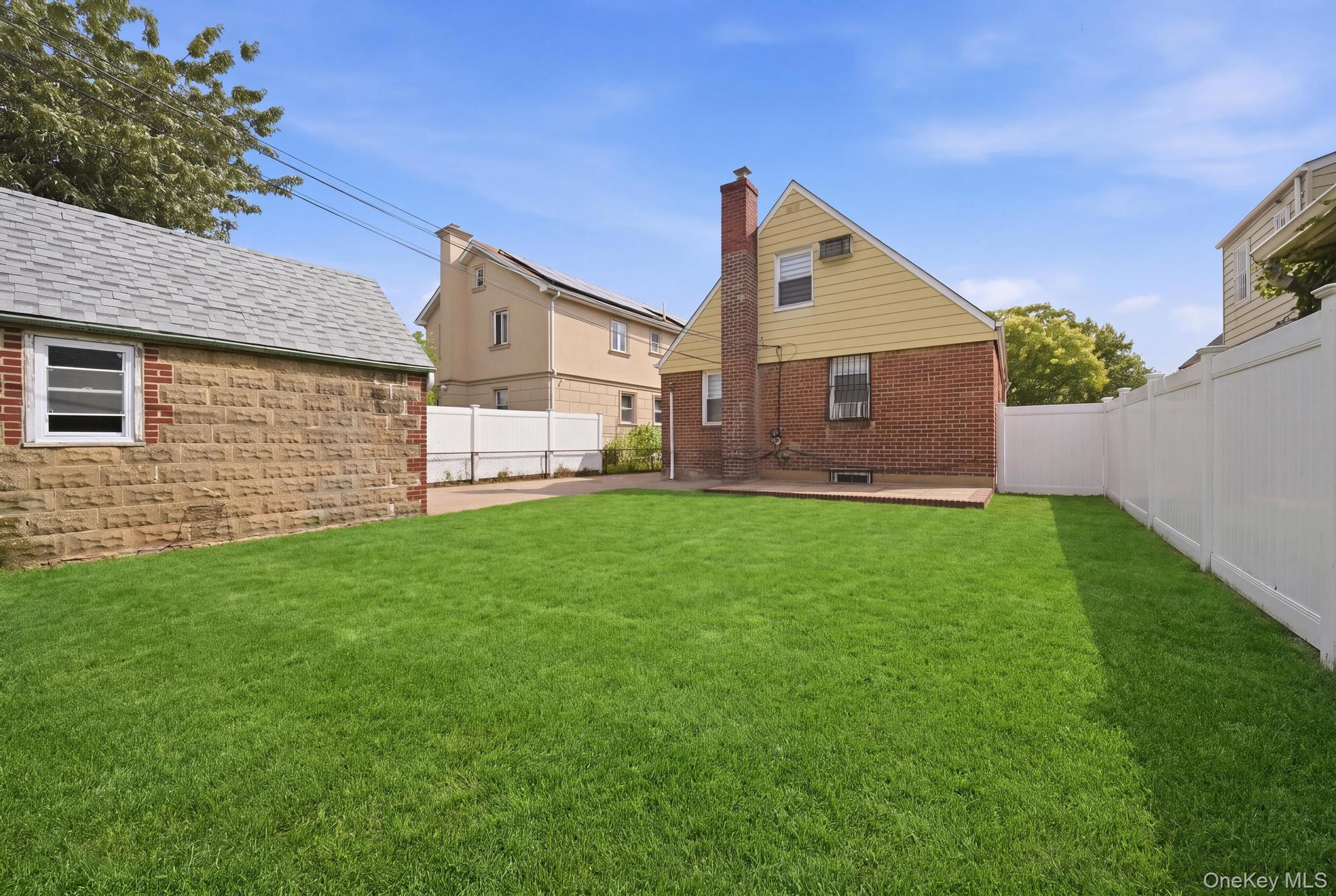 5332 187th Street – For Sale photo 25