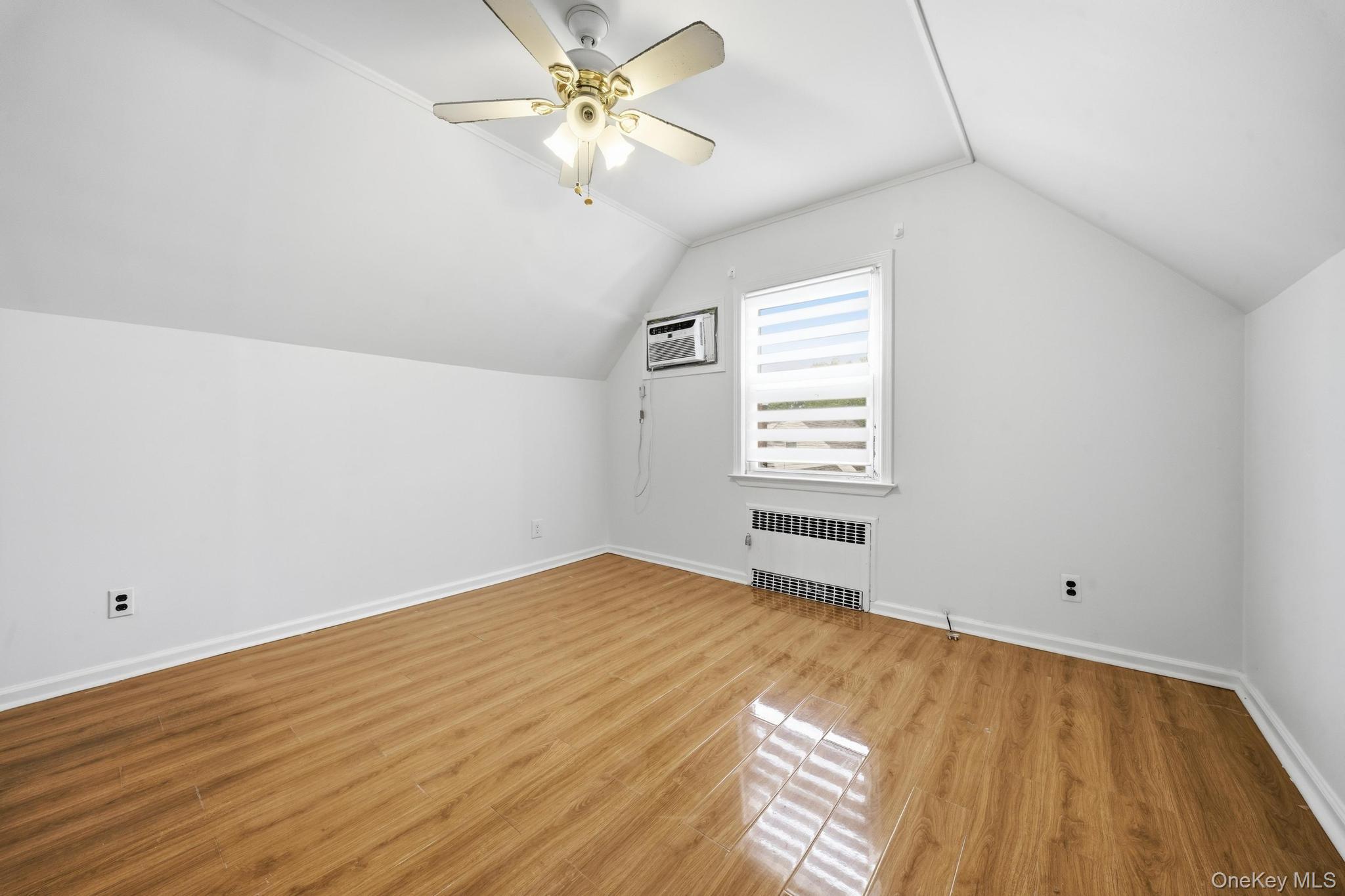 5332 187th Street – For Sale photo 18