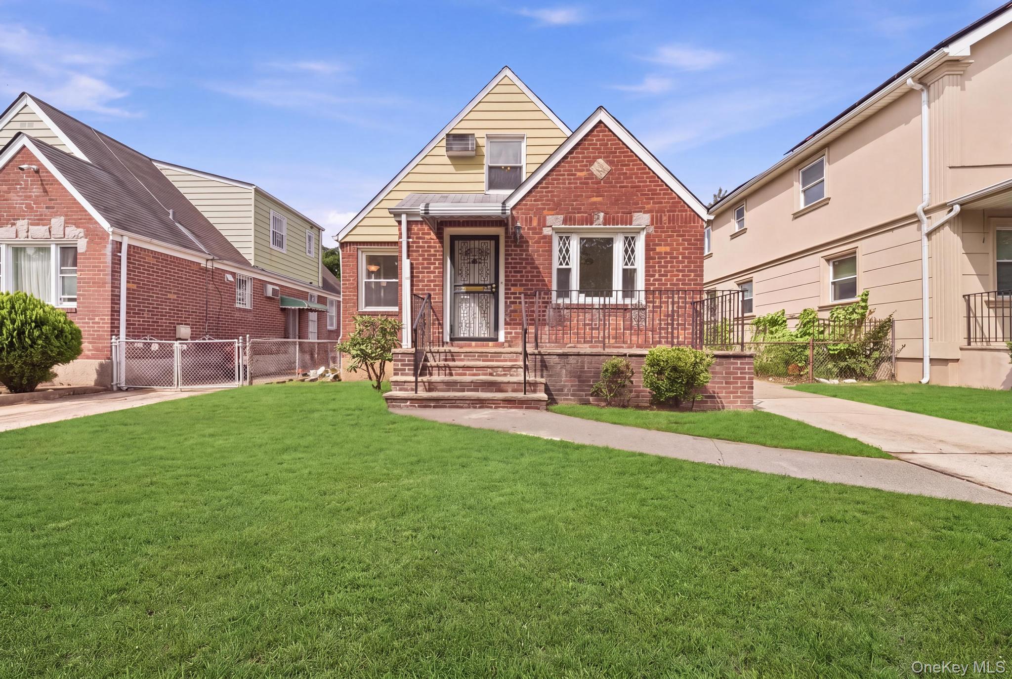 5332 187th Street – For Sale