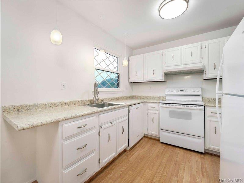 494 Sierra Vista Lane – For Sale photo 11