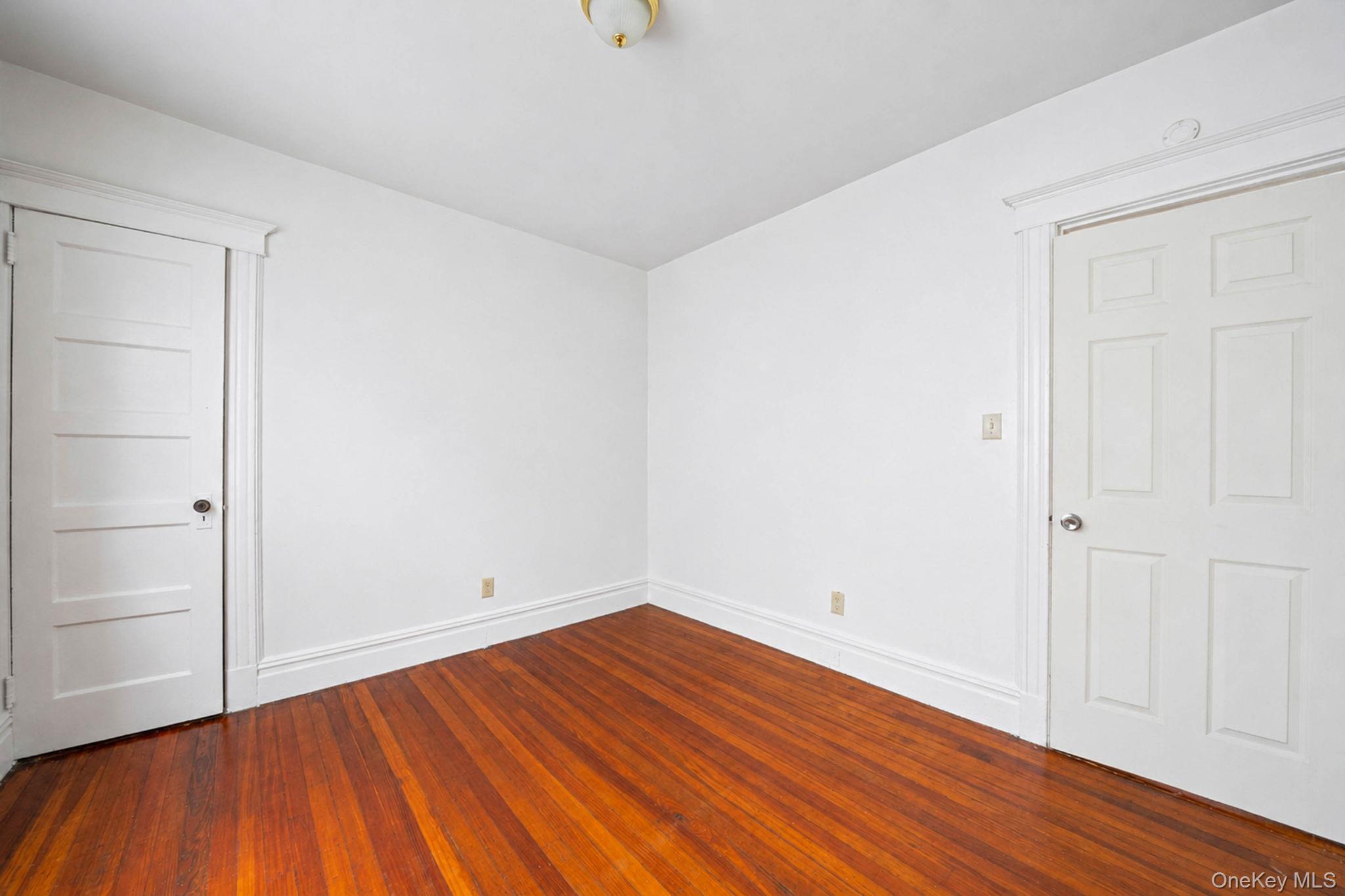 425 S Columbus Avenue – For Sale photo 14