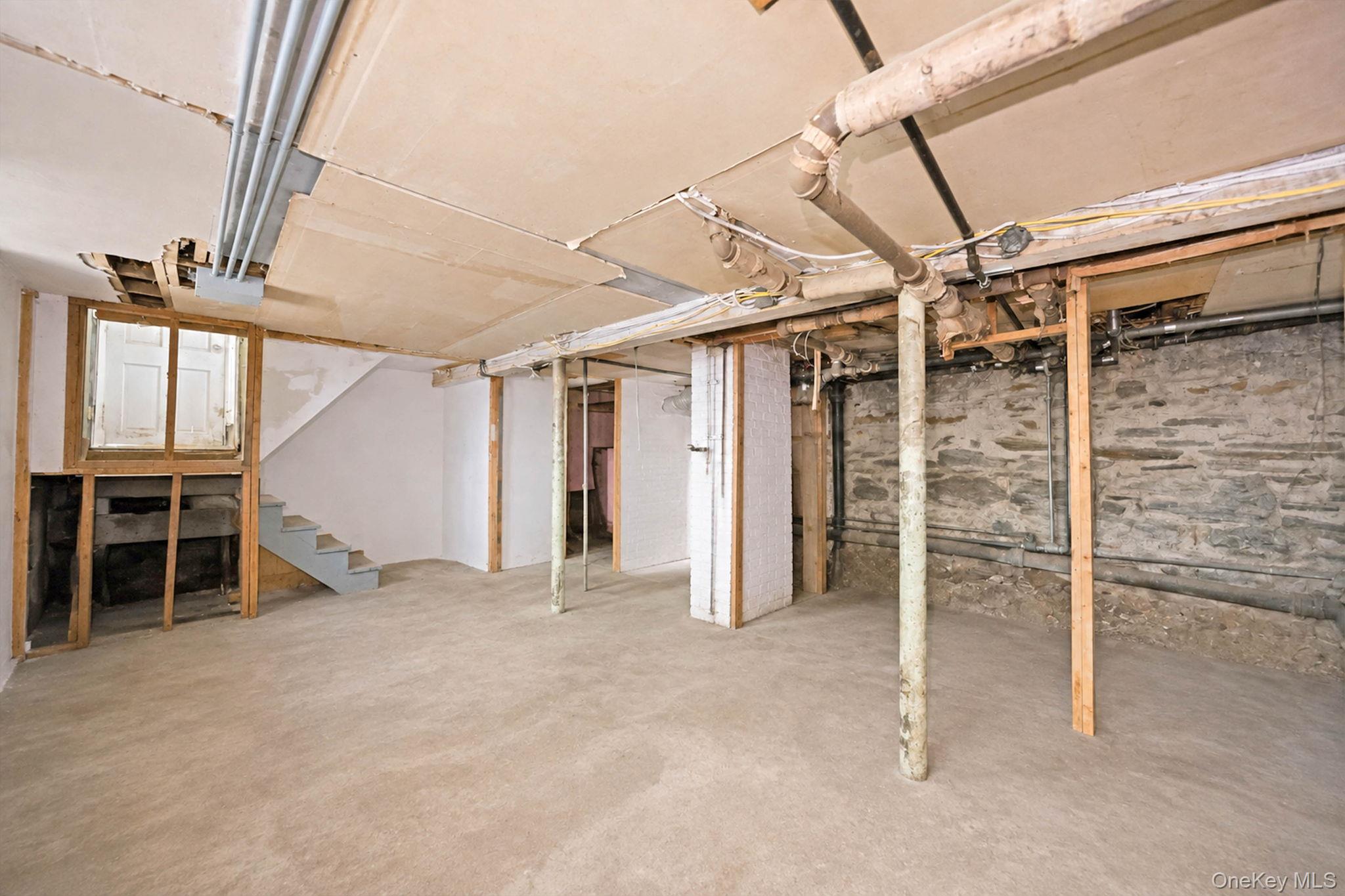 425 S Columbus Avenue – For Sale photo 28