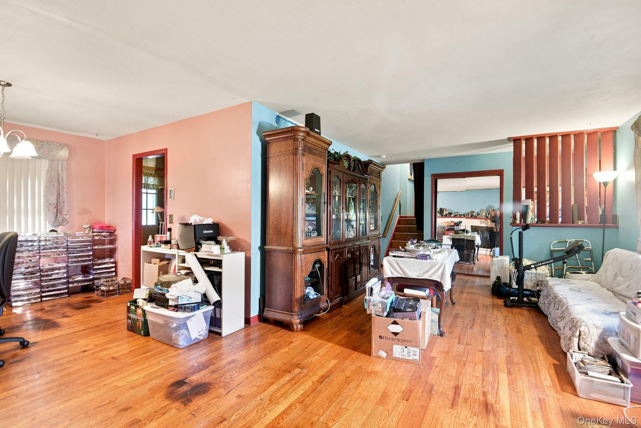 26 Monroe Drive – For Sale photo 8