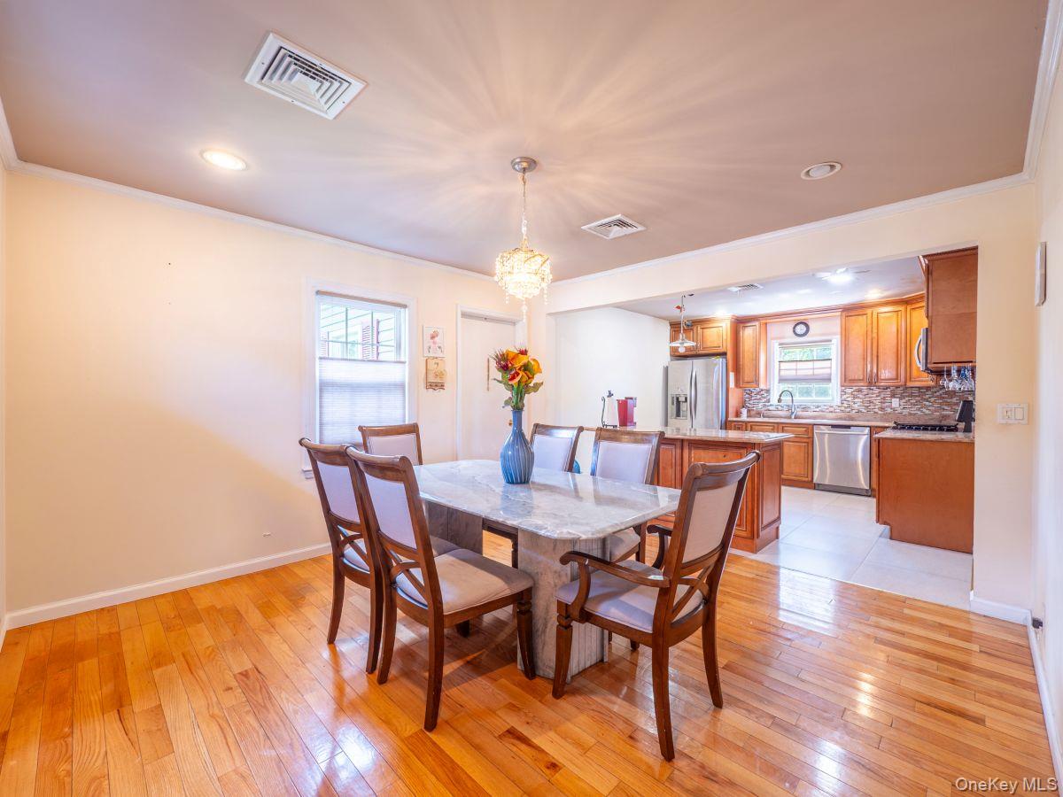 295 Ivy Avenue – For Sale photo 6