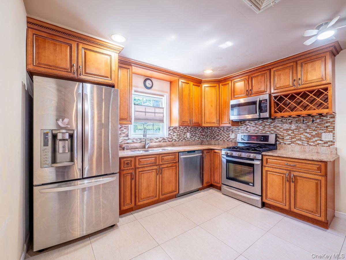 295 Ivy Avenue – For Sale photo 9