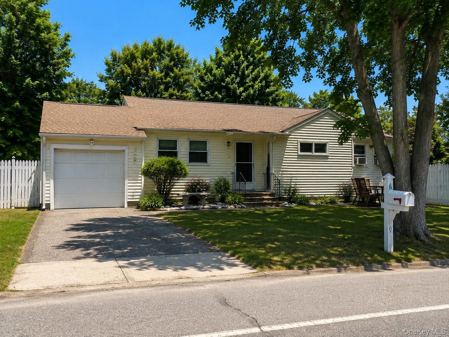 643 Jayne Boulevard – For Sale photo 9