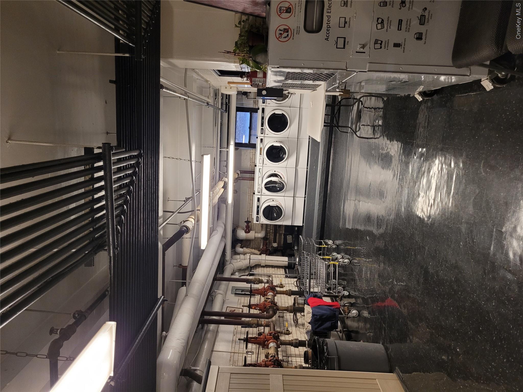 434 E 52 Street, Unit 9A photo 21