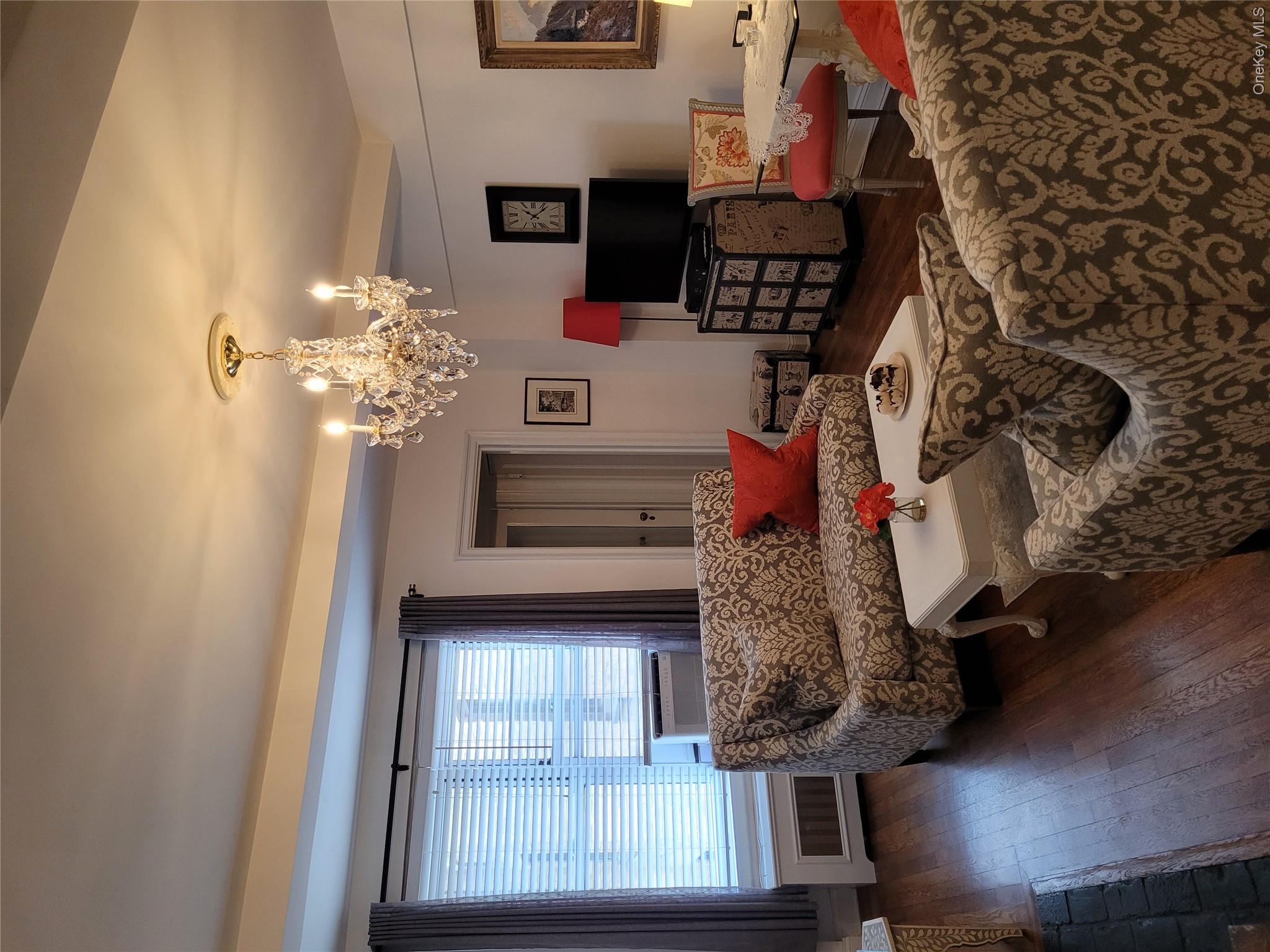 434 E 52 Street, Unit 9A photo 7
