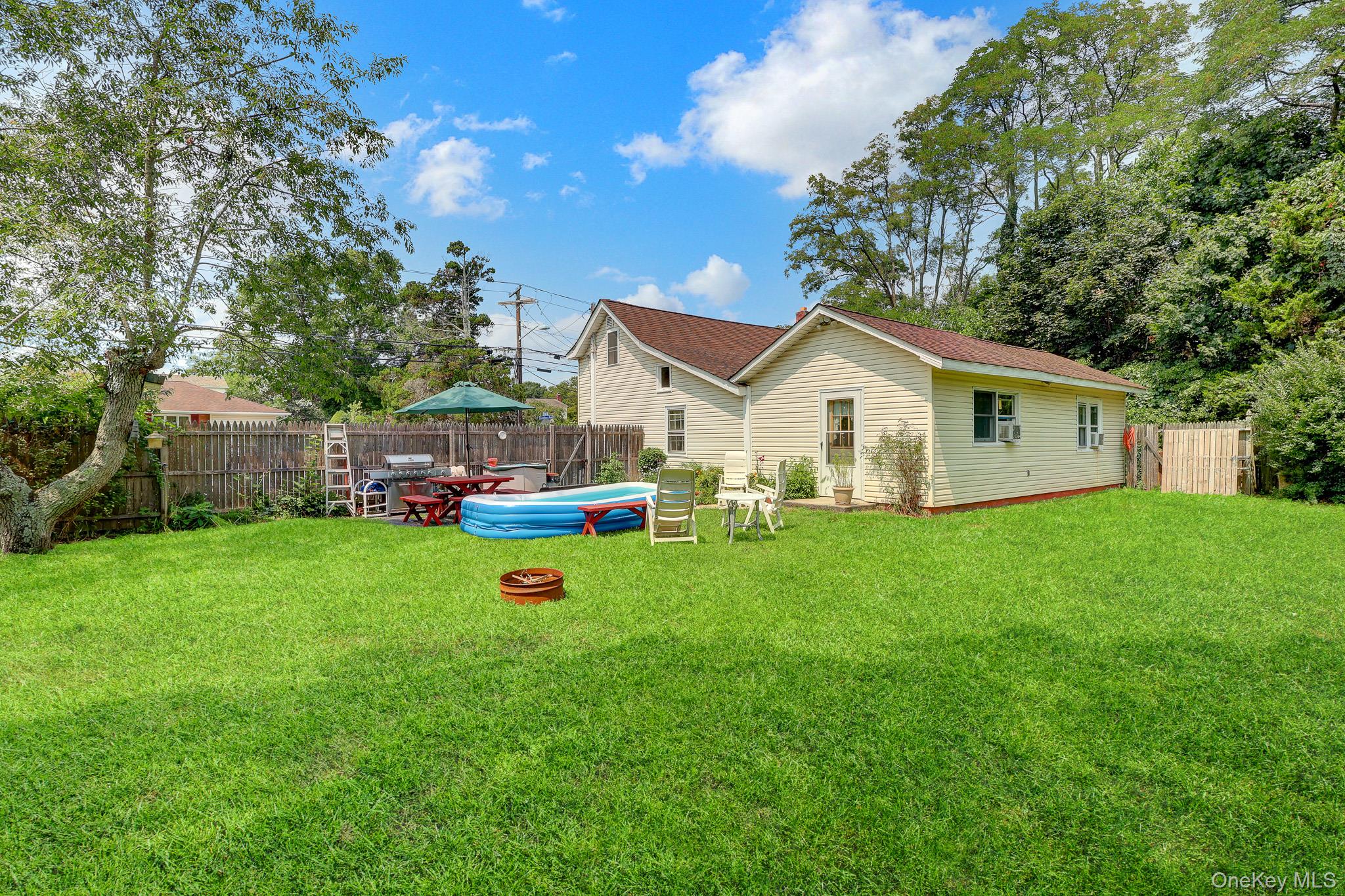 1315 Coates Avenue – For Sale photo 14