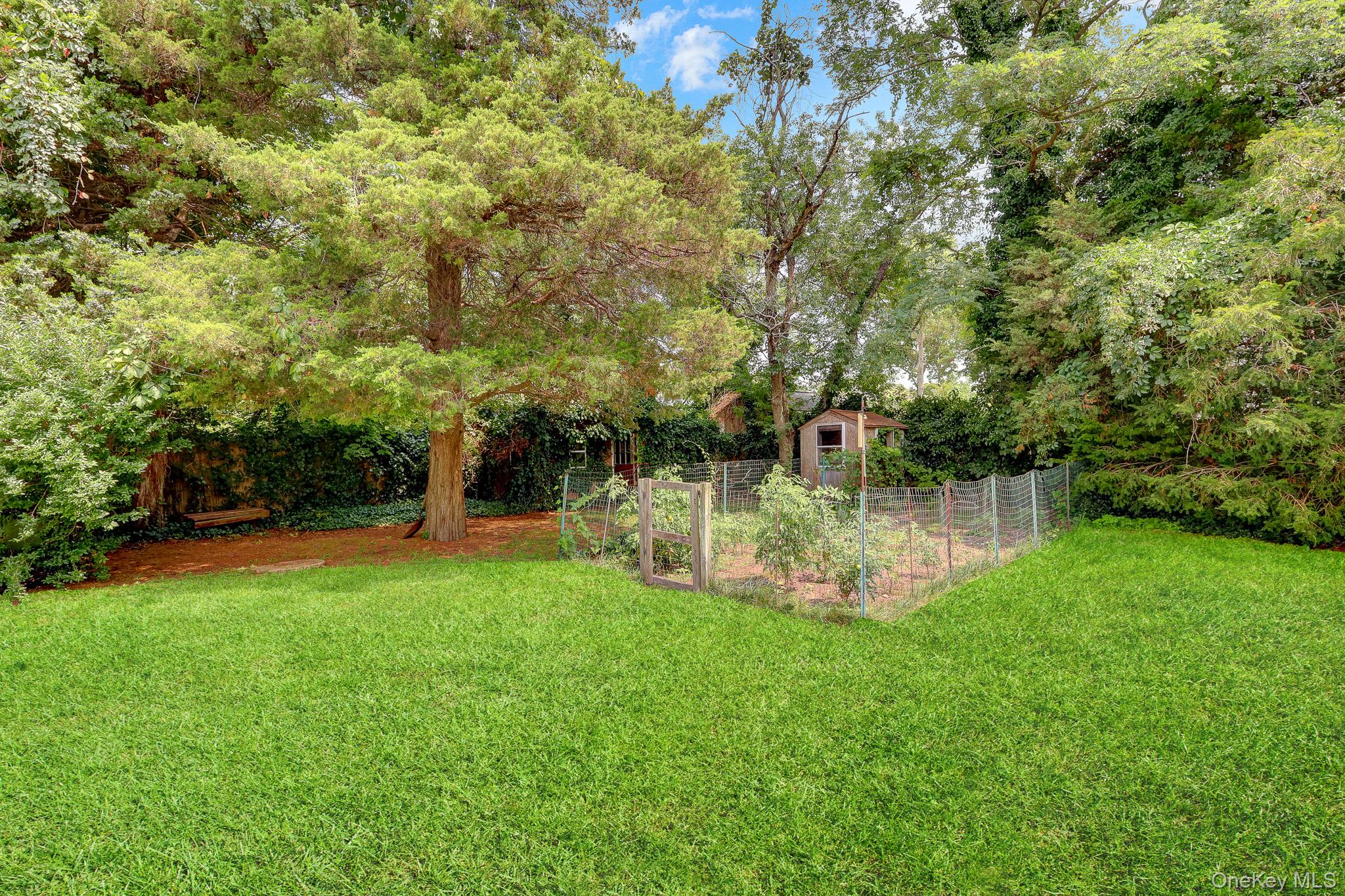 1315 Coates Avenue – For Sale photo 15
