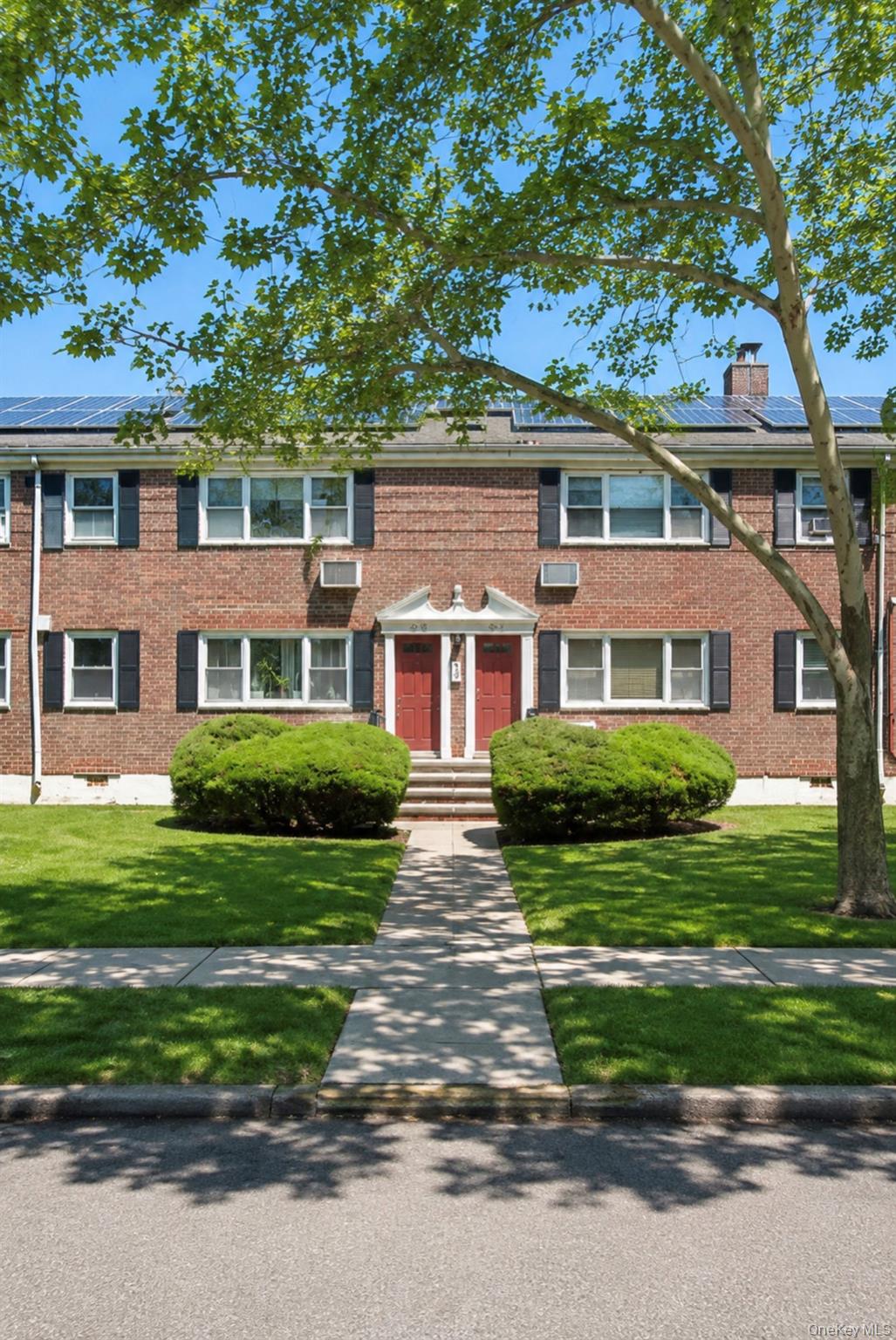 15229 Jewel Avenue, Unit A photo 12