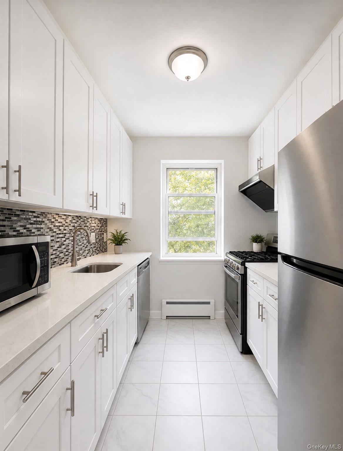 15229 Jewel Avenue, Unit A photo 3