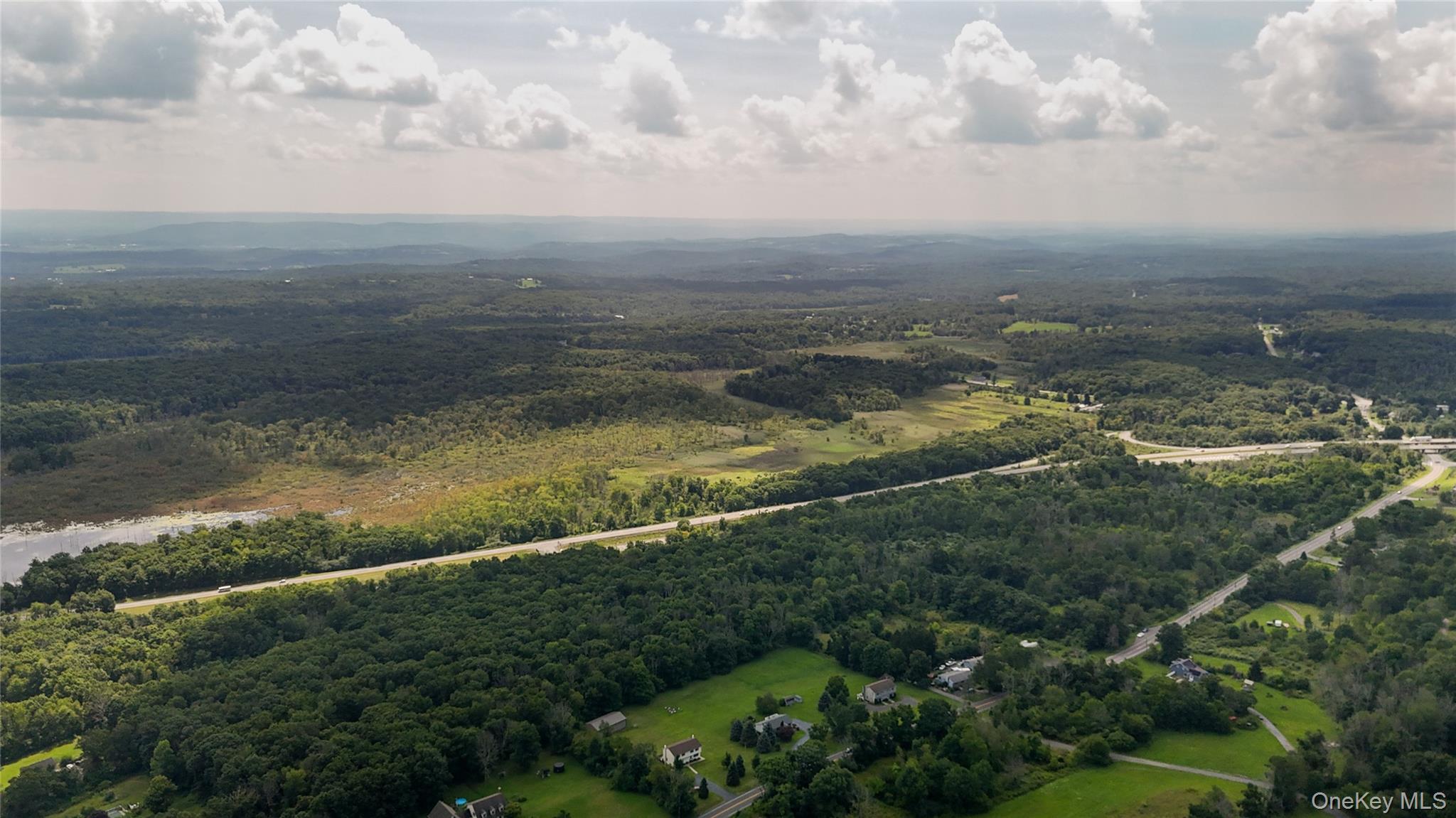 Mountain Road – For Sale photo 8