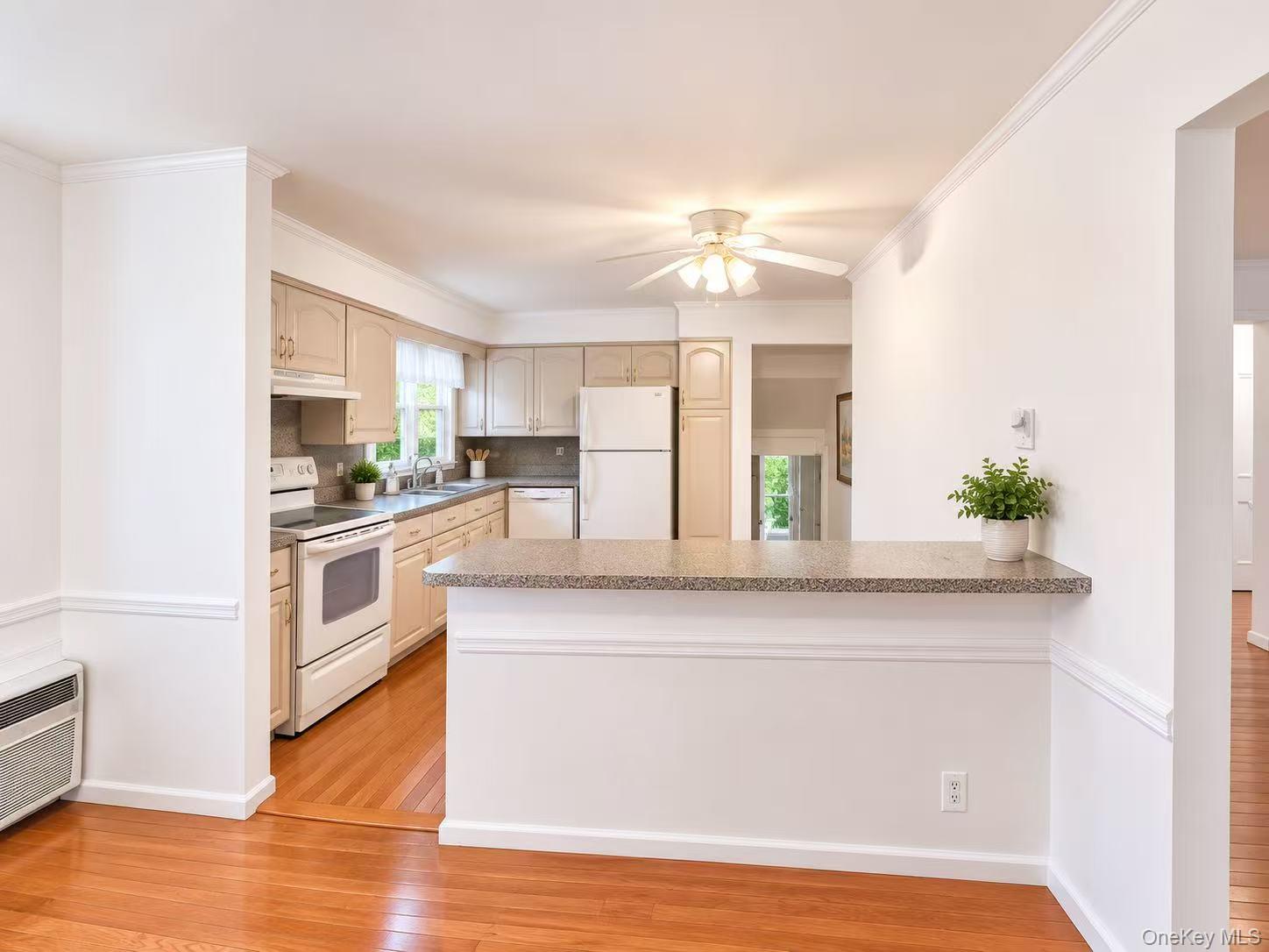 757 757 Leslie Lane – For Rent photo 6