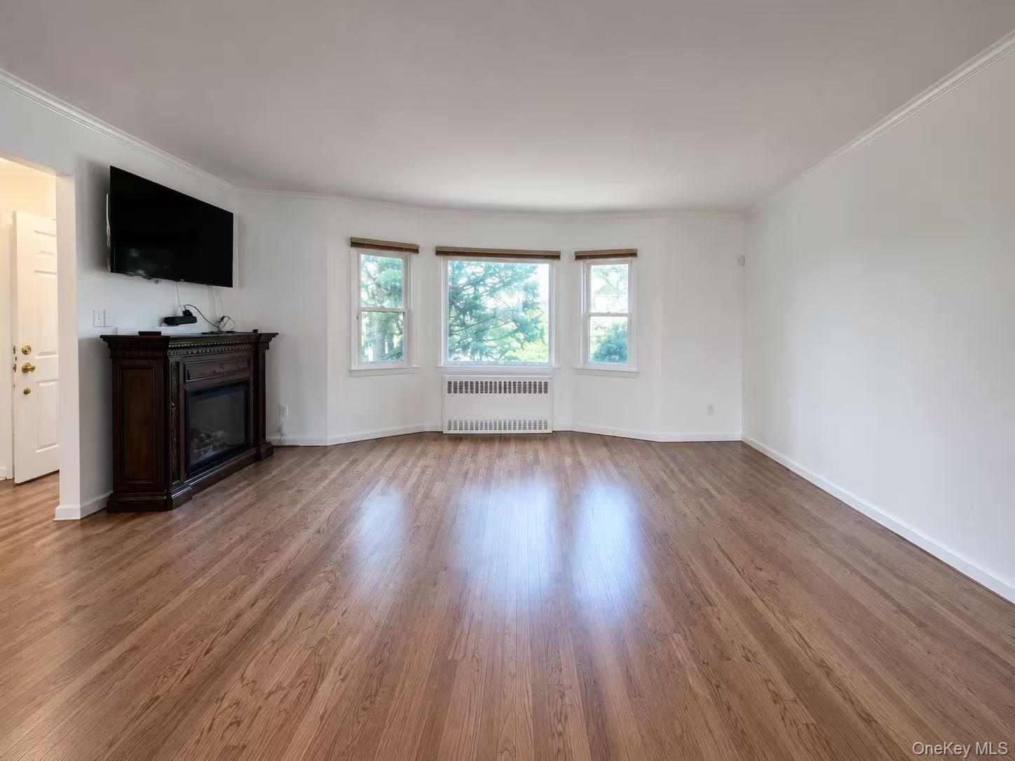 757 757 Leslie Lane – For Rent photo 9