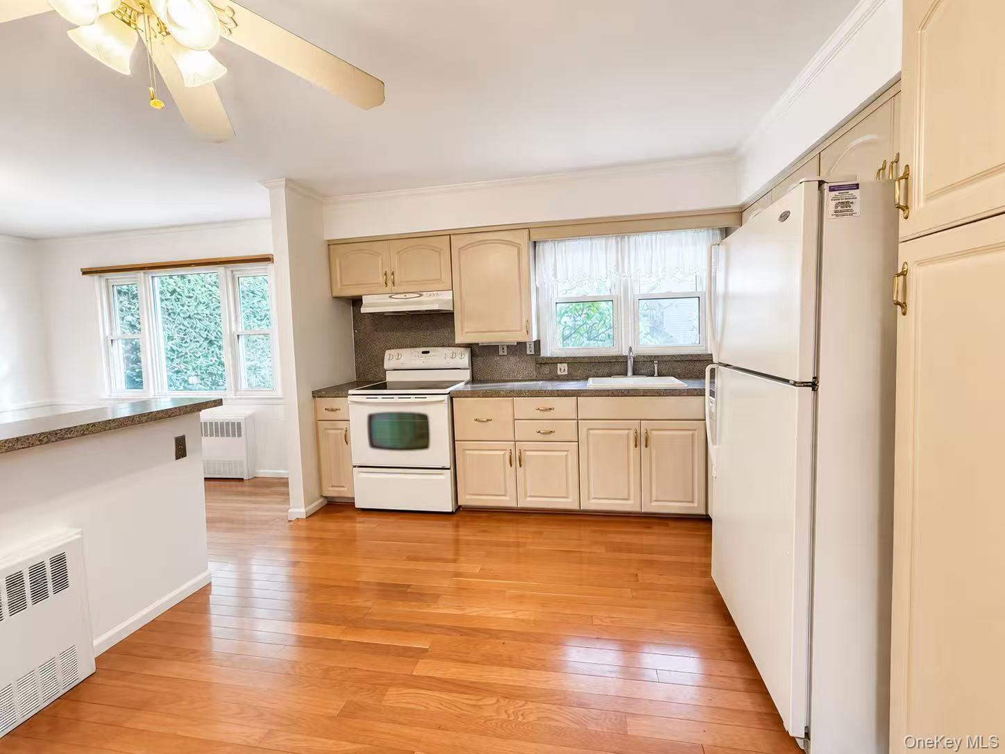 757 757 Leslie Lane – For Rent photo 5