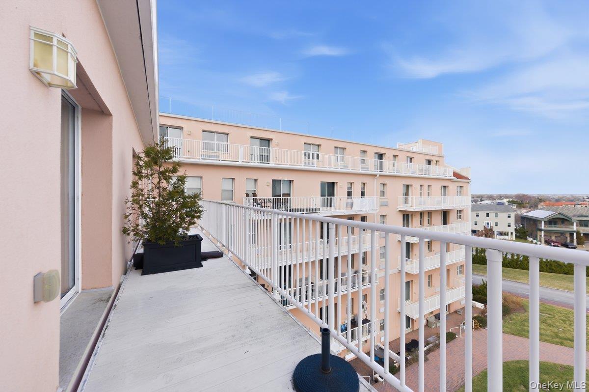 2 Richmond Road, Unit 5E photo 13