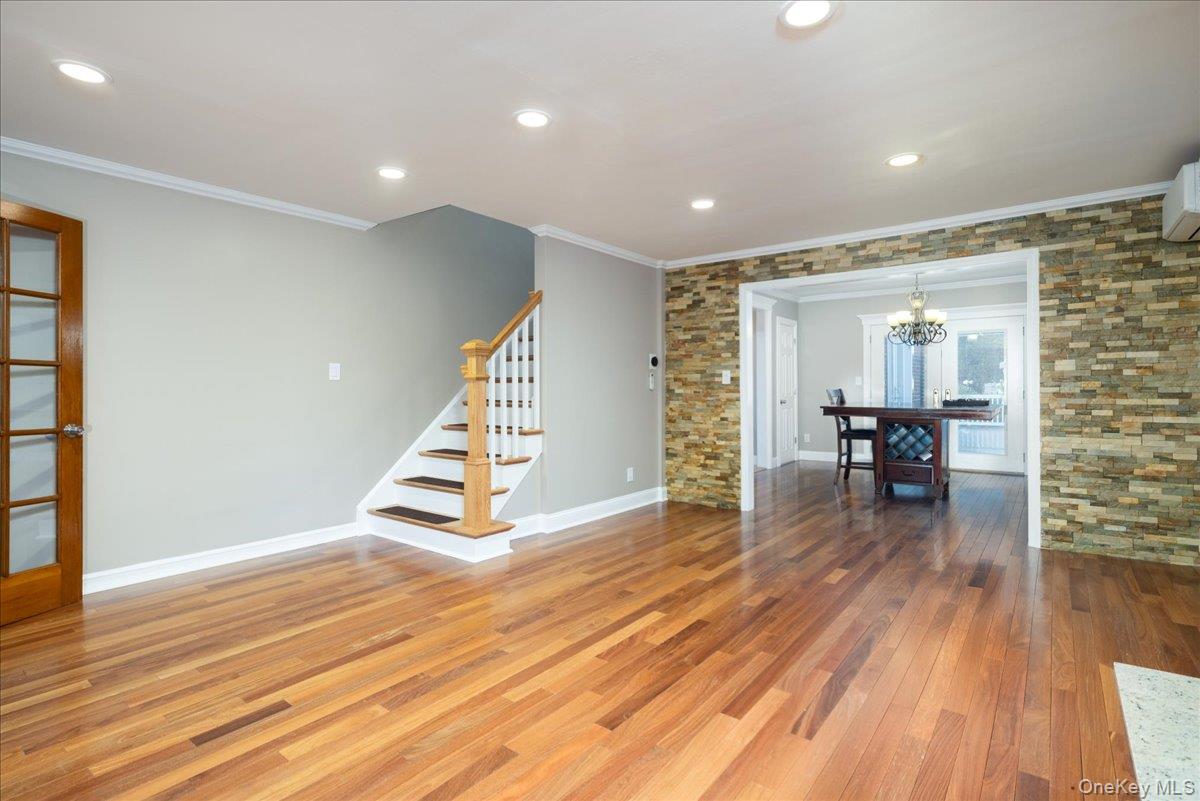 17 Piccadilly Downs – For Sale photo 5