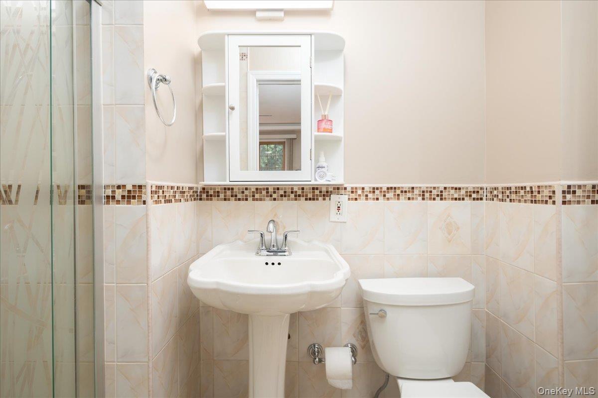 17 Piccadilly Downs – For Sale photo 25