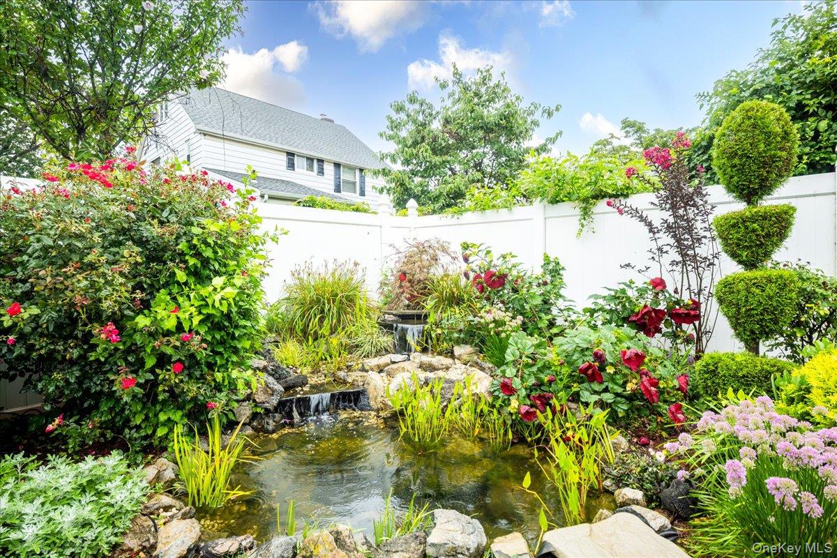 17 Piccadilly Downs – For Sale photo 29