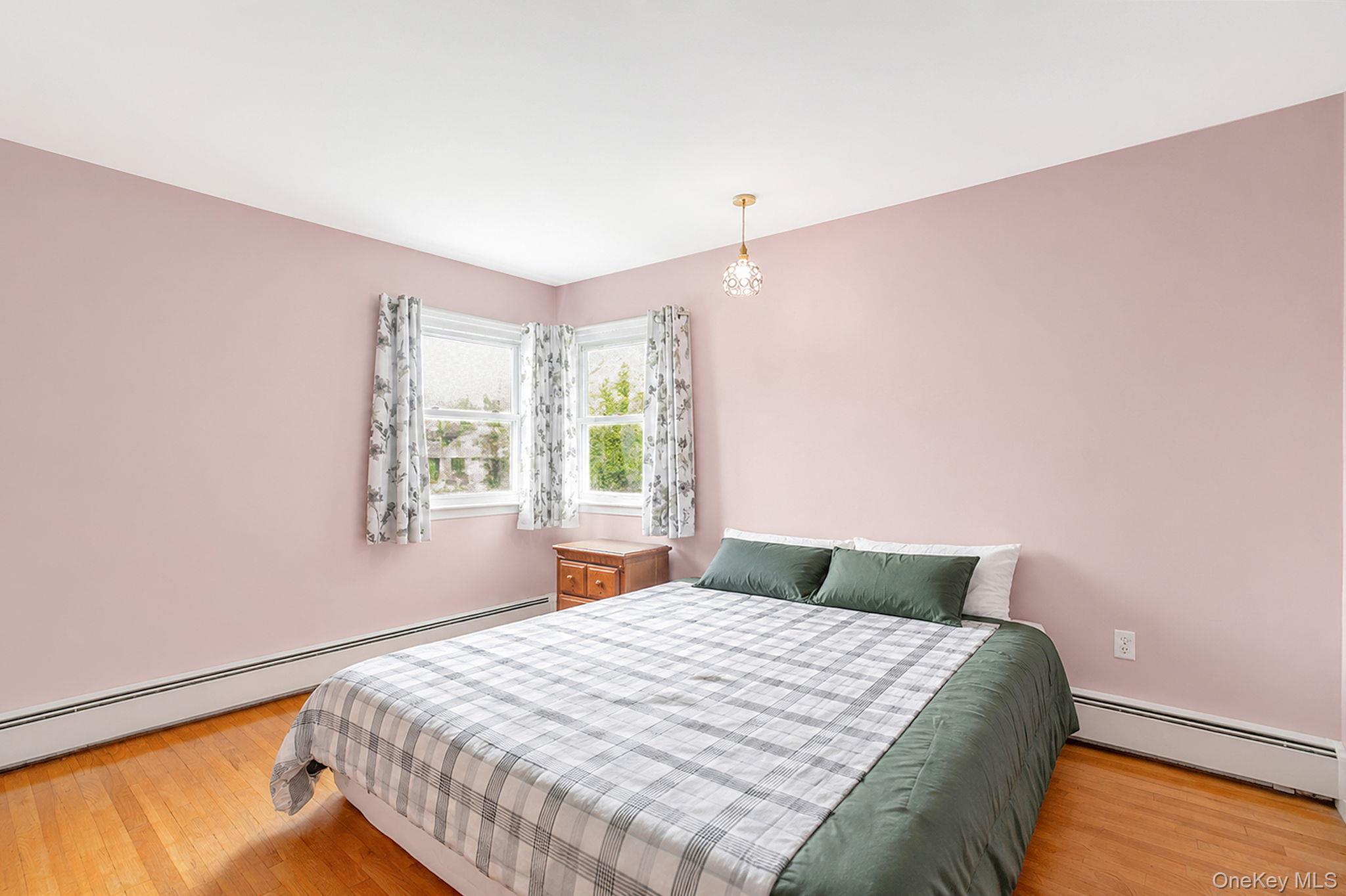 8 Wilson Place – For Sale photo 11