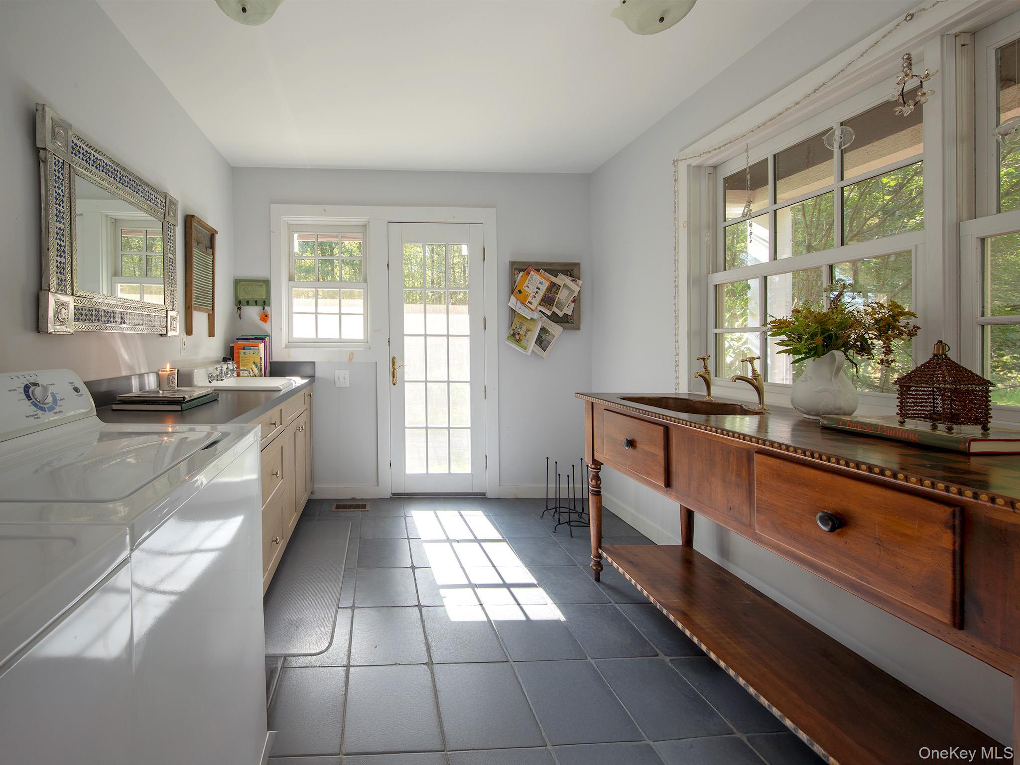 51 Homestead Trail – For Sale photo 8