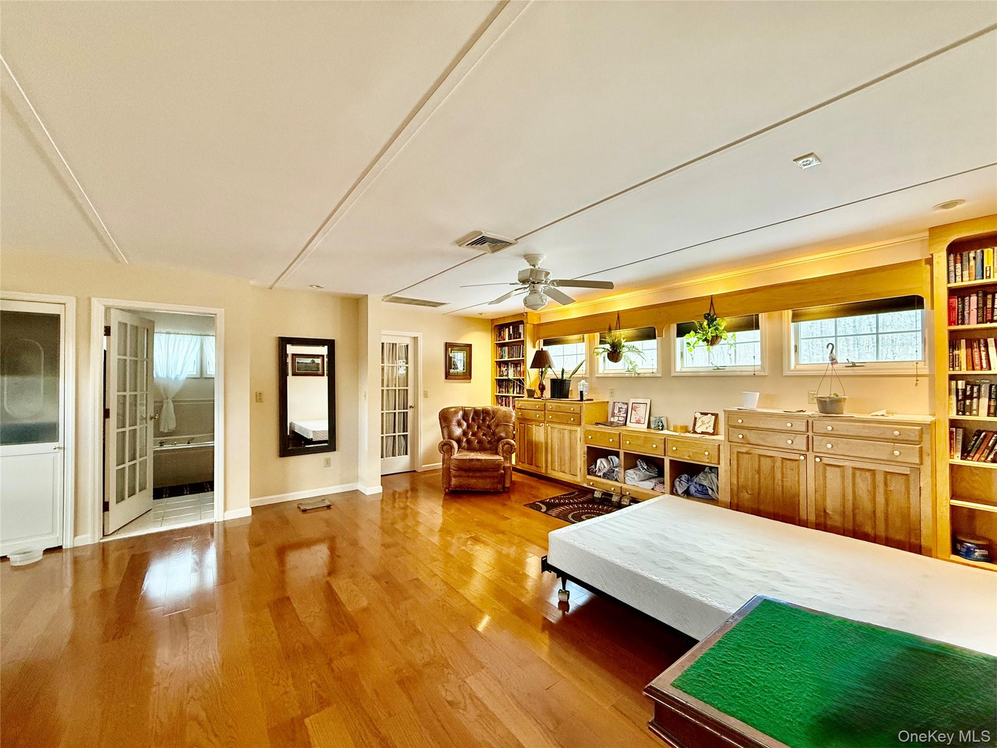 912-918 Hollow Road – For Sale photo 15
