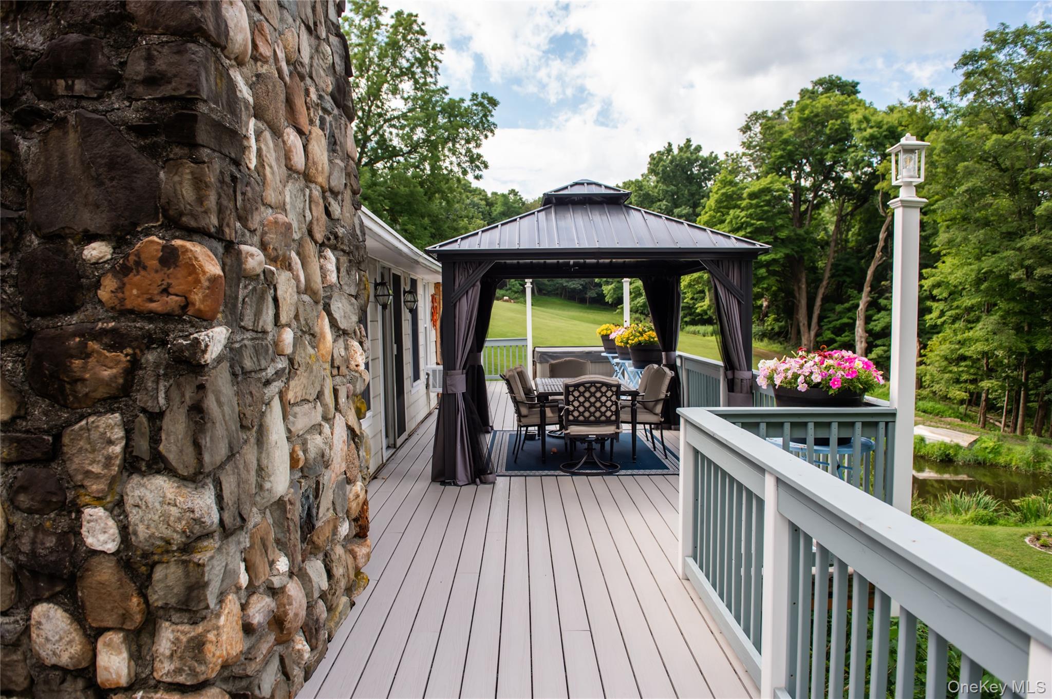912-918 Hollow Road – For Sale photo 5