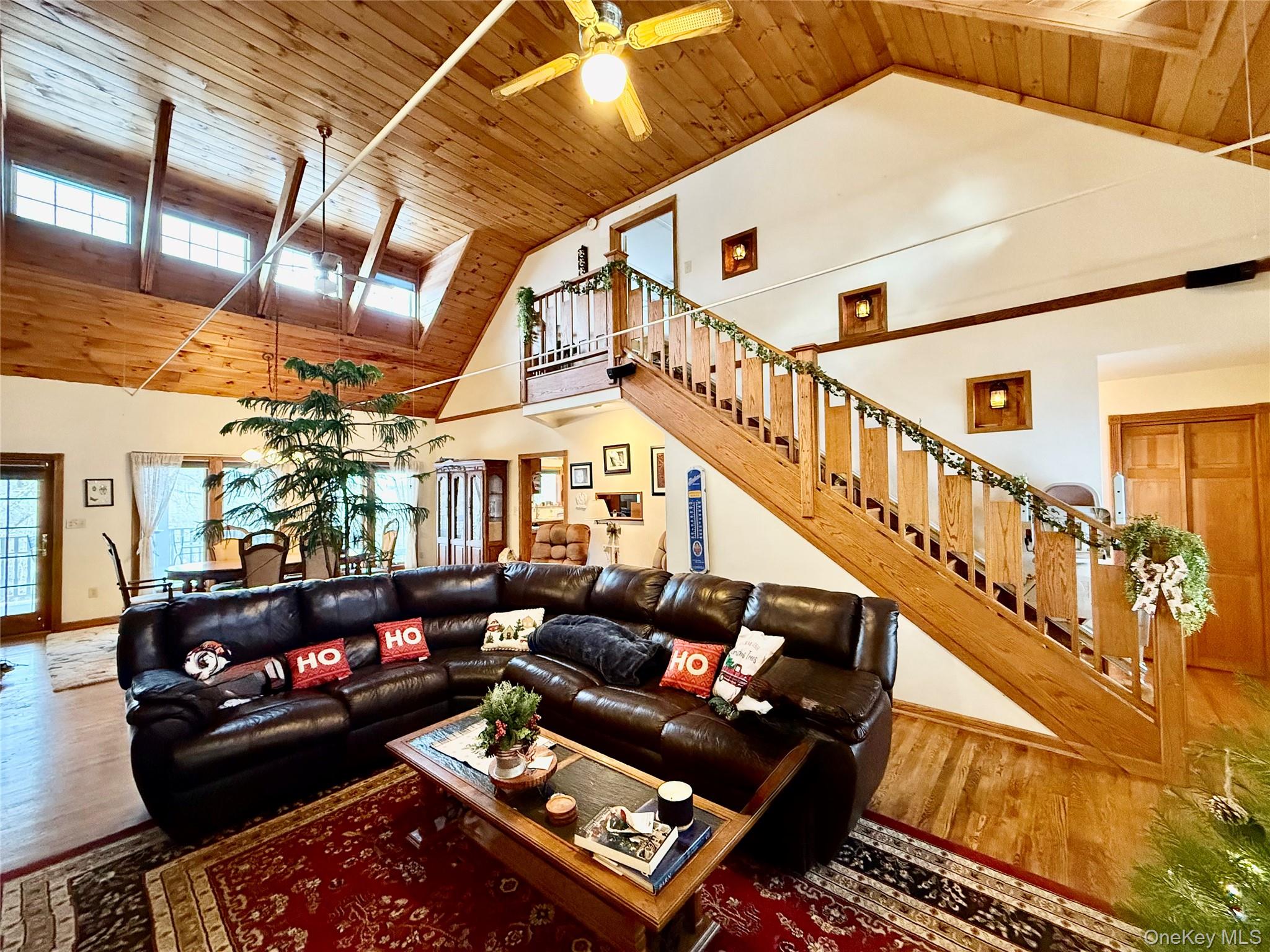912-918 Hollow Road – For Sale photo 11