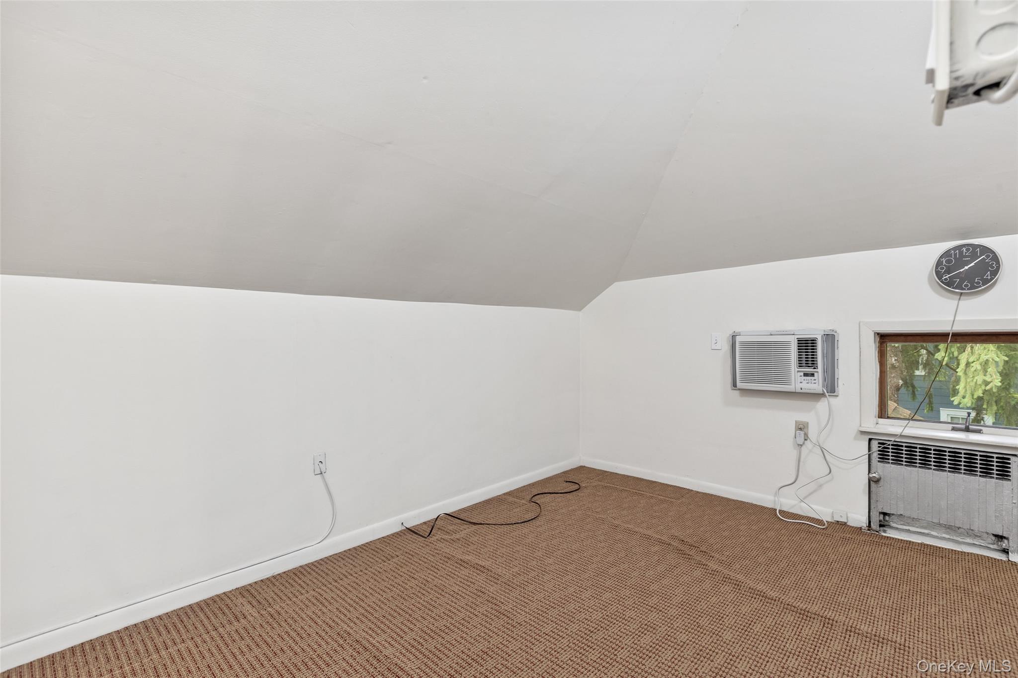 210 aka 206 Hollywood Avenue – For Sale photo 20