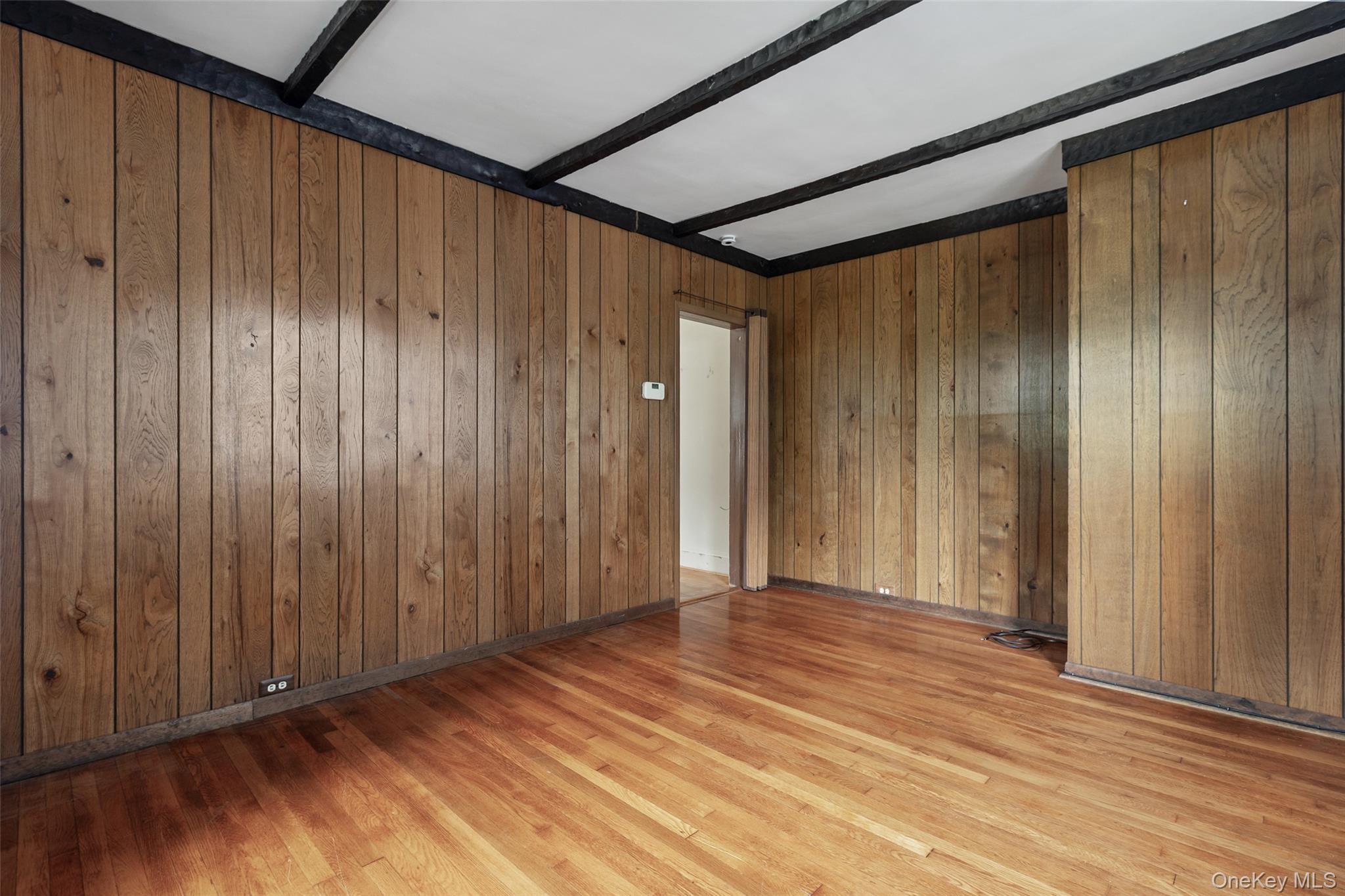 210 aka 206 Hollywood Avenue – For Sale photo 26