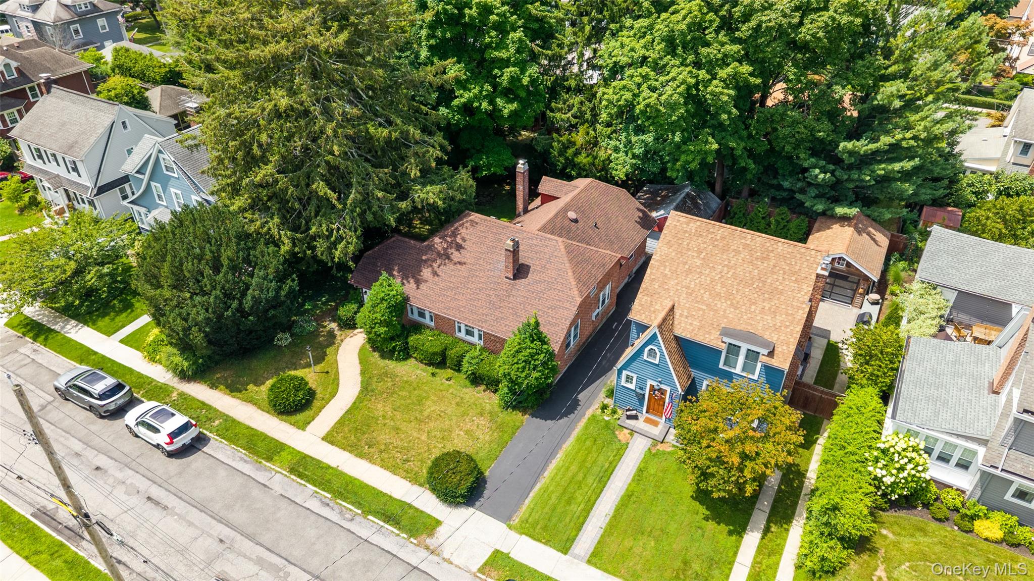 210 aka 206 Hollywood Avenue – For Sale photo 28