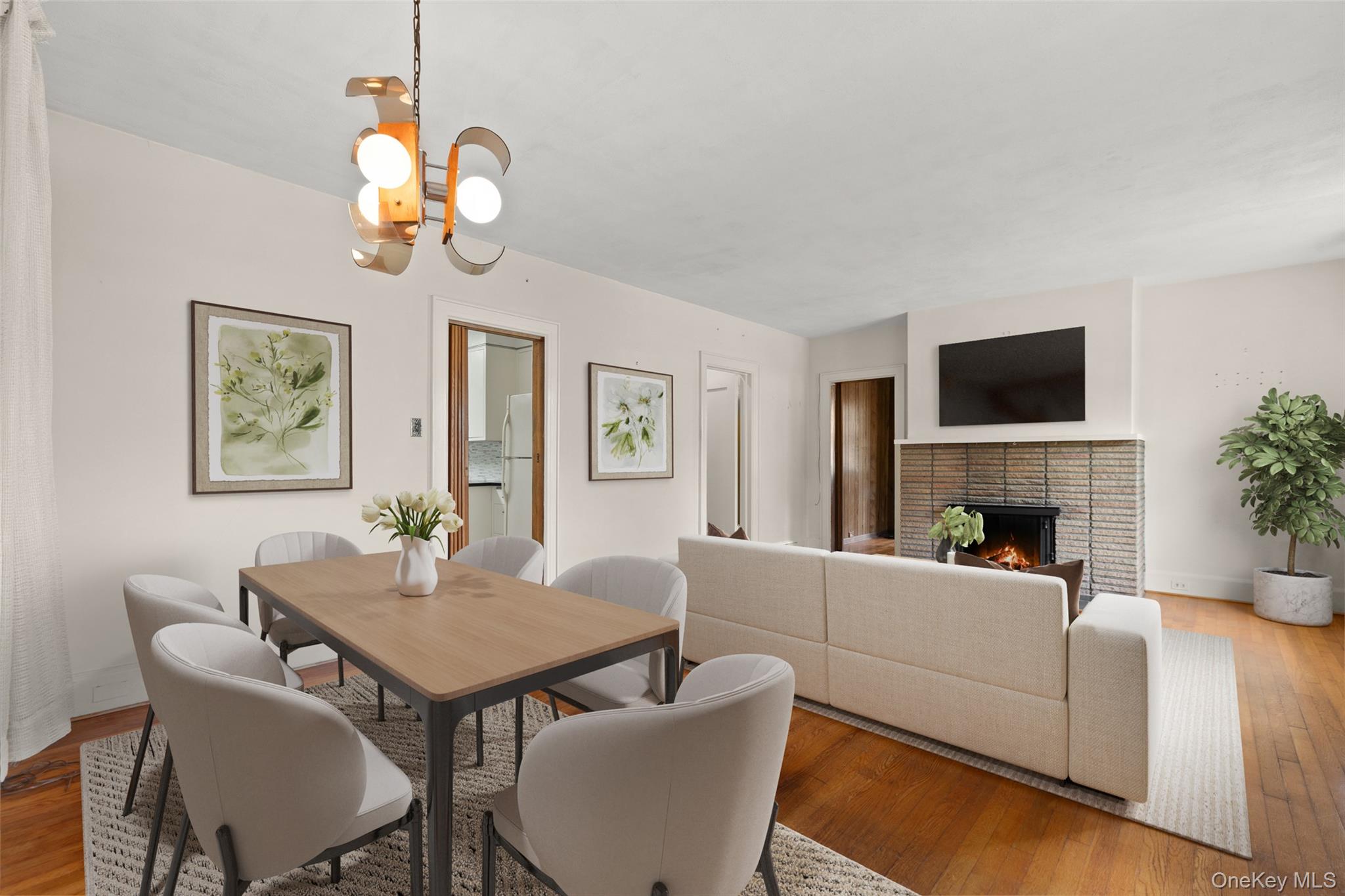 210 aka 206 Hollywood Avenue – For Sale photo 7