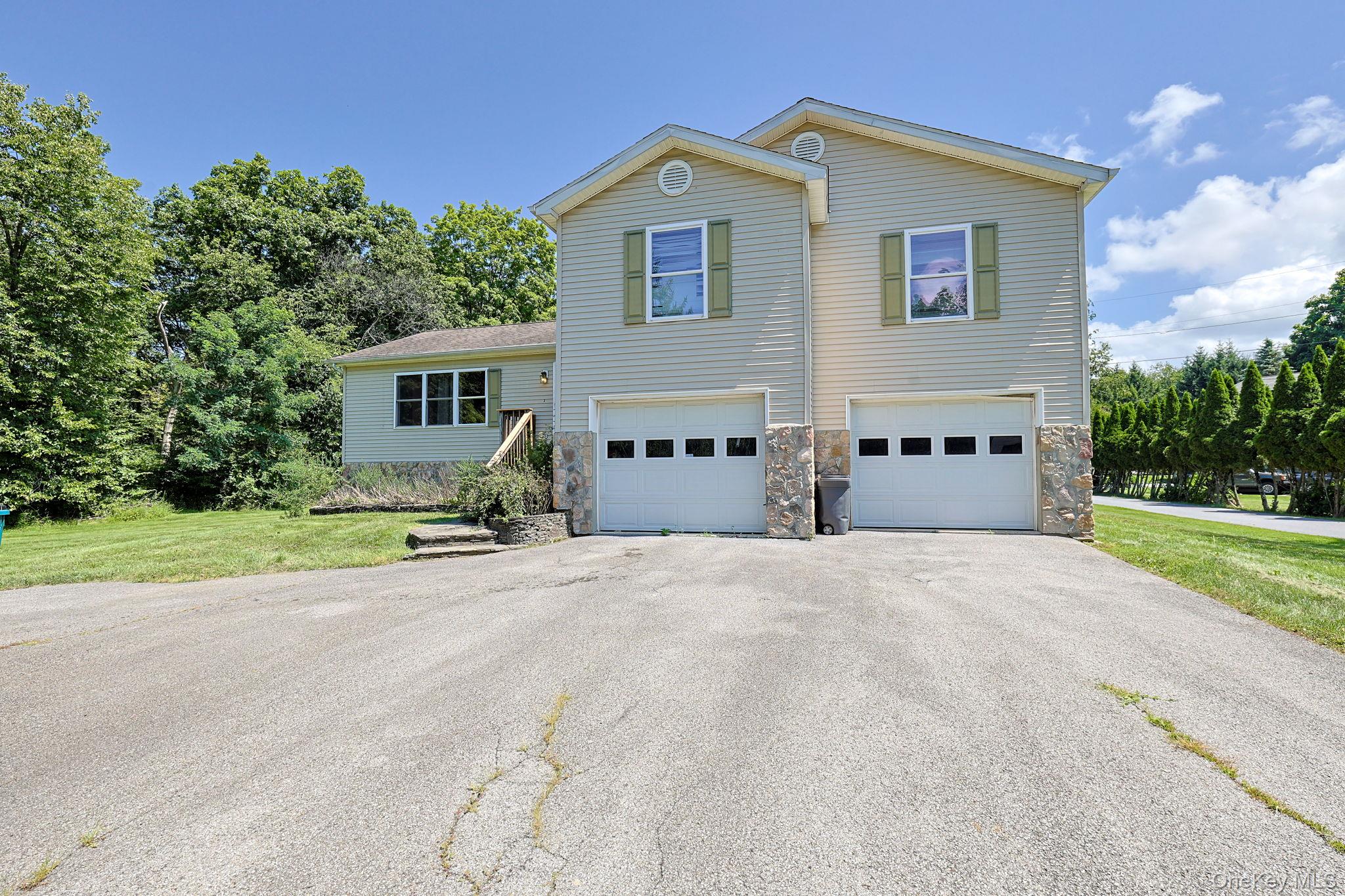 96 Velie Road – For Sale