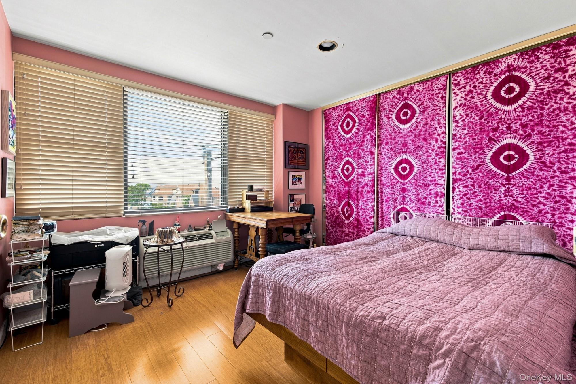 185 W Park Avenue, Unit 316 photo 11