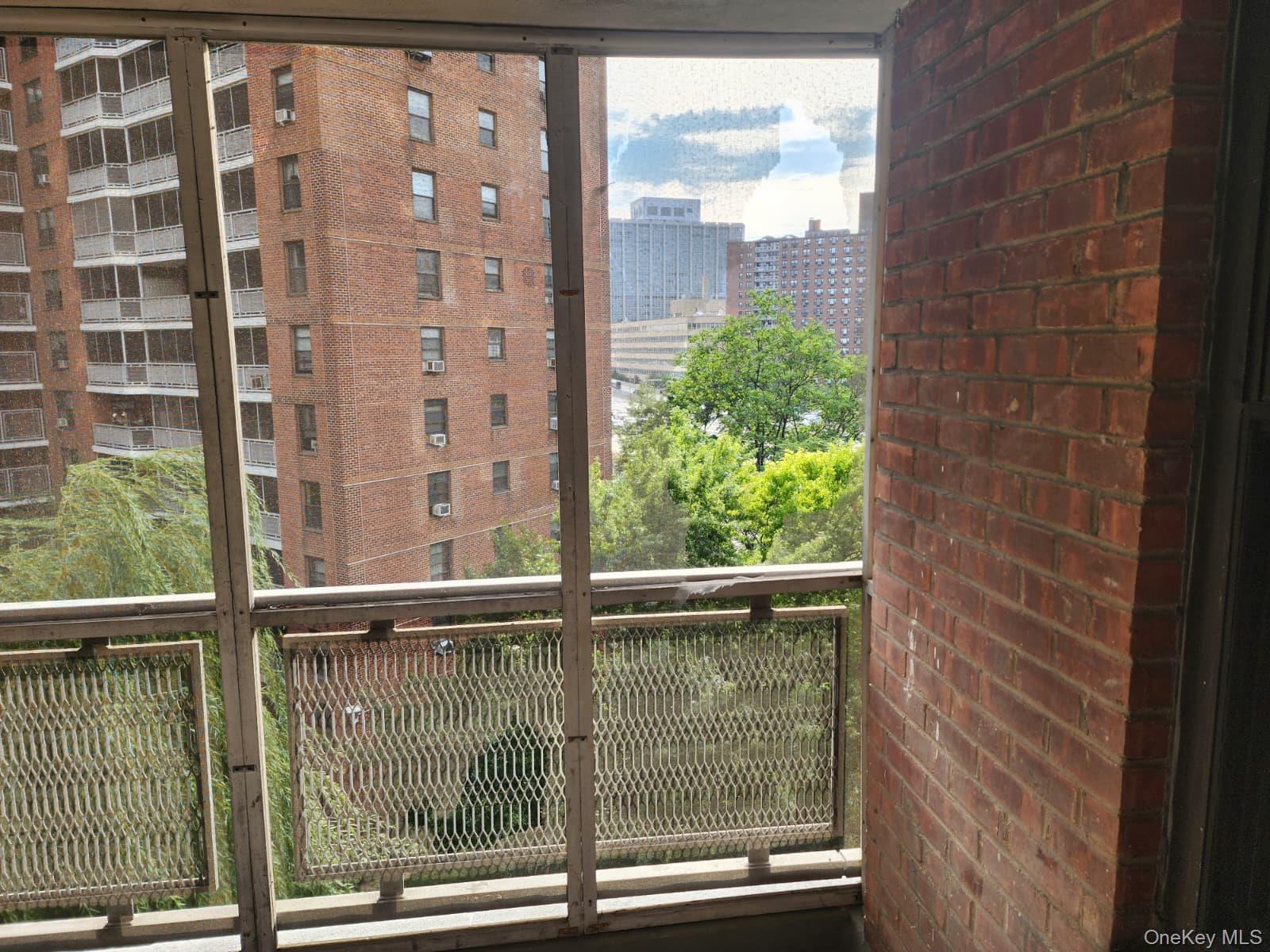 61-25 98th Street, Unit 6E photo 17