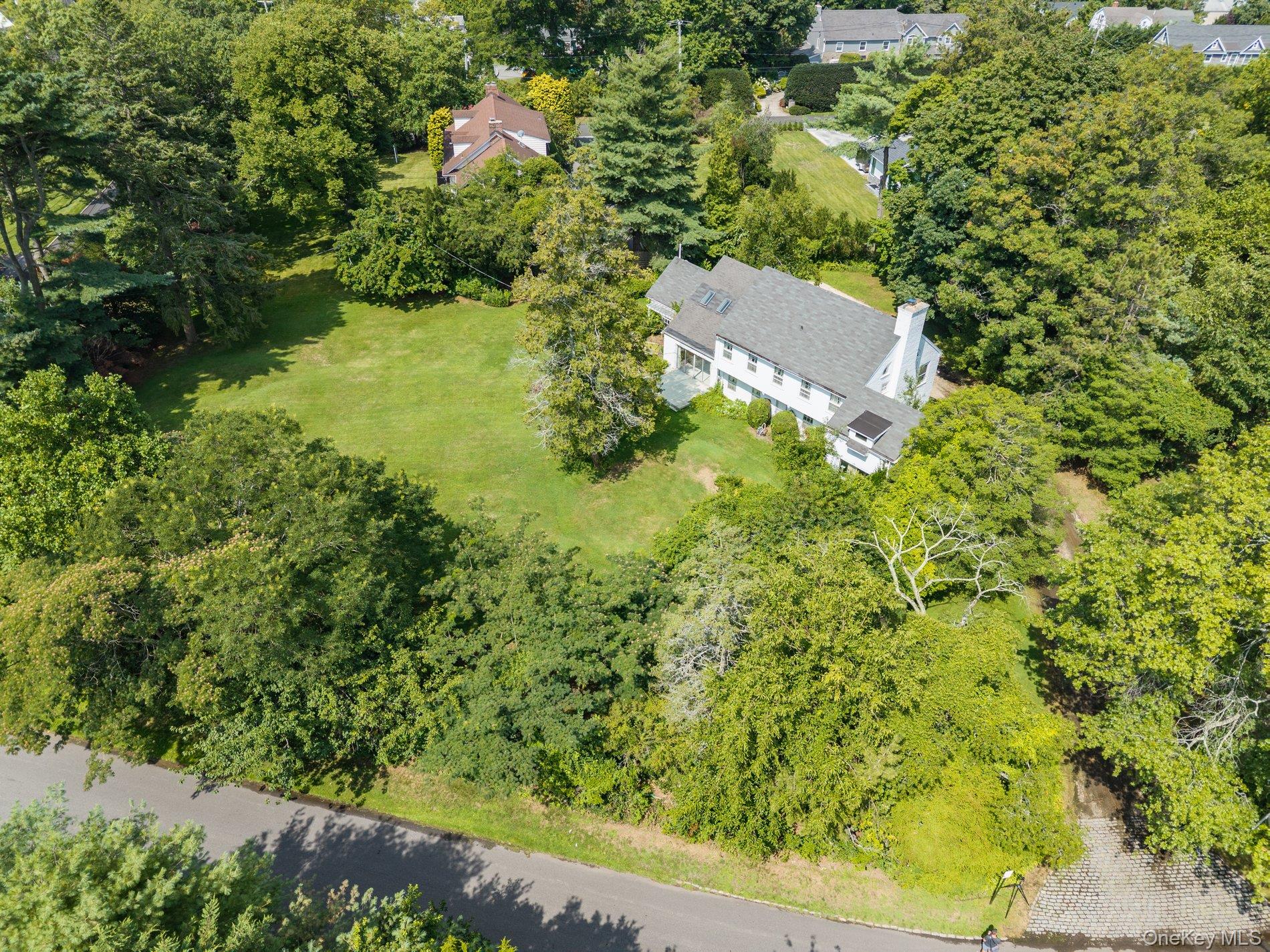 257 Adams Lane – For Sale photo 16