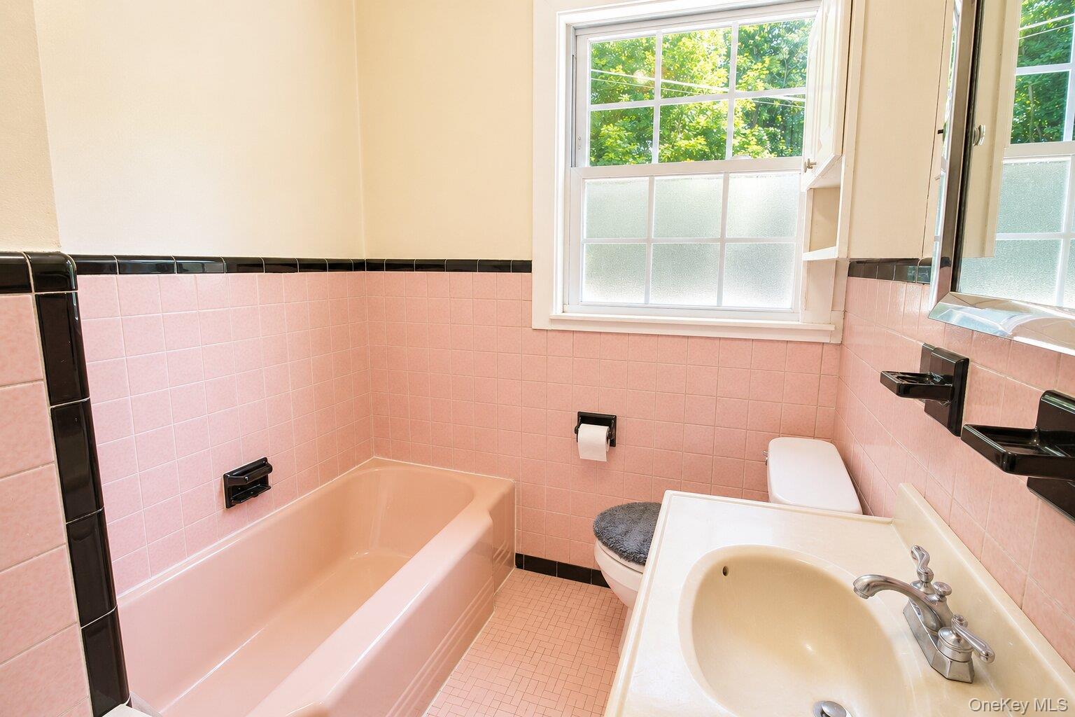 7 Brayton Road – For Sale photo 14