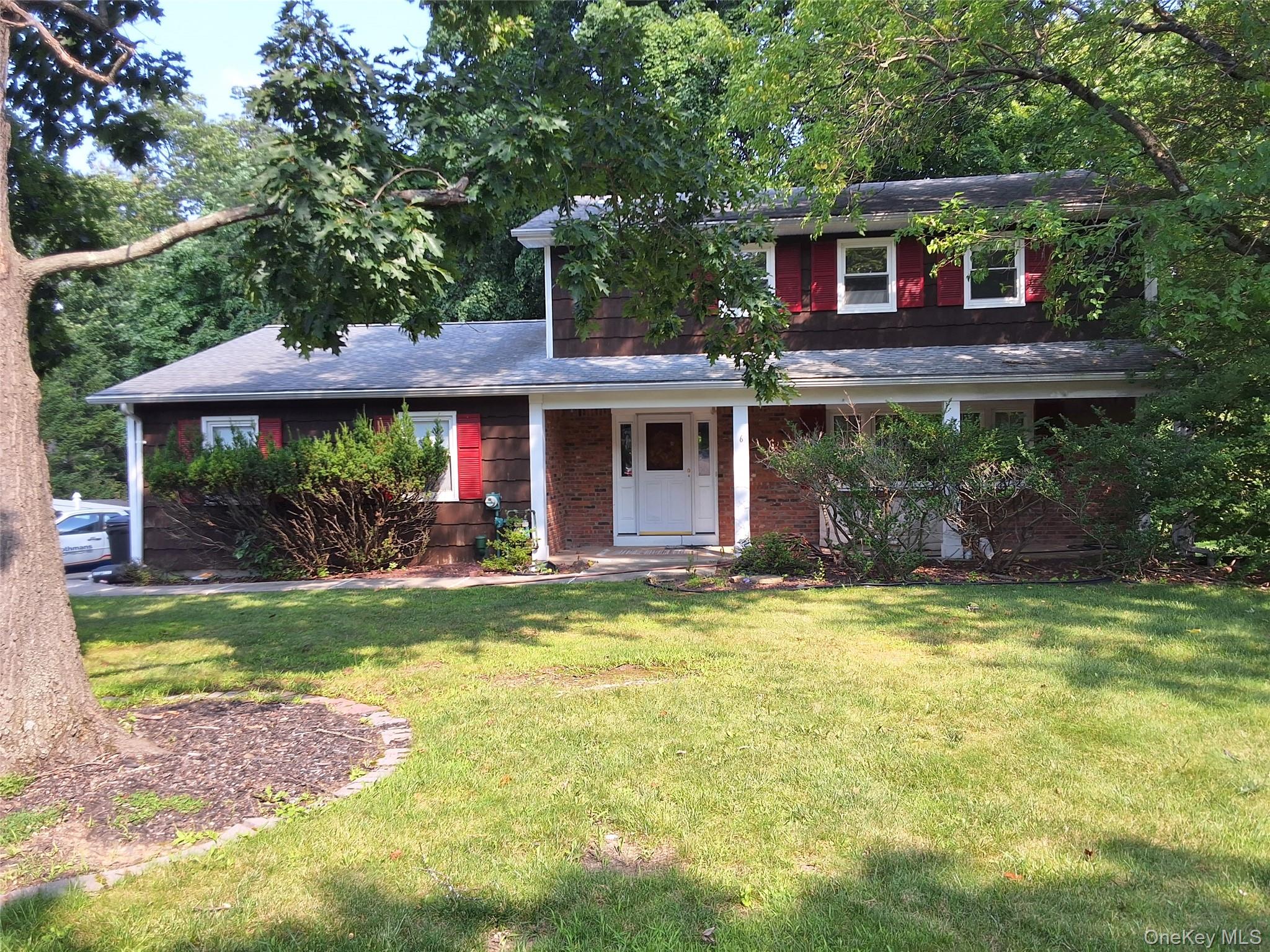 6 Strathmore Drive – For Sale