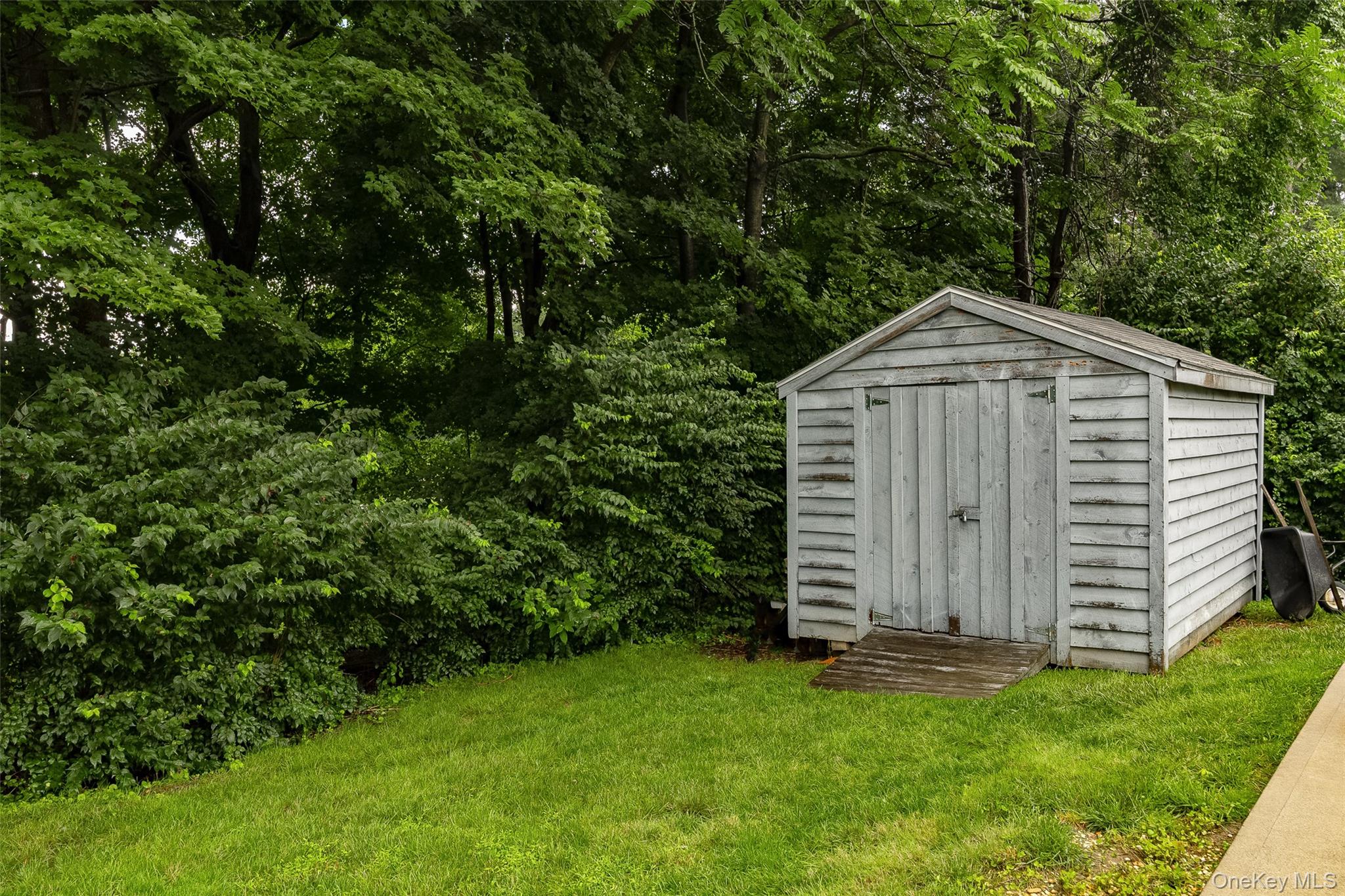 5 Ardmore Drive – For Sale photo 23