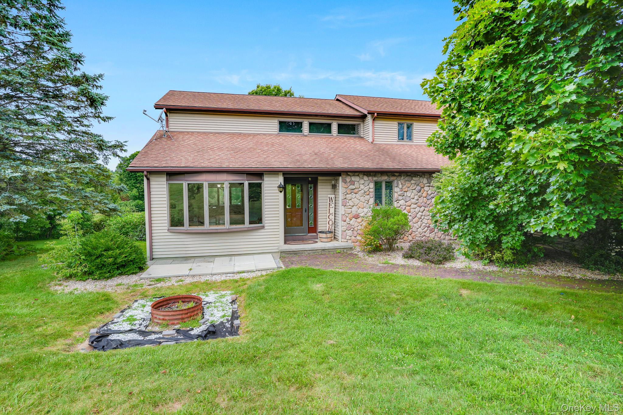 27 Patricia Drive – For Sale