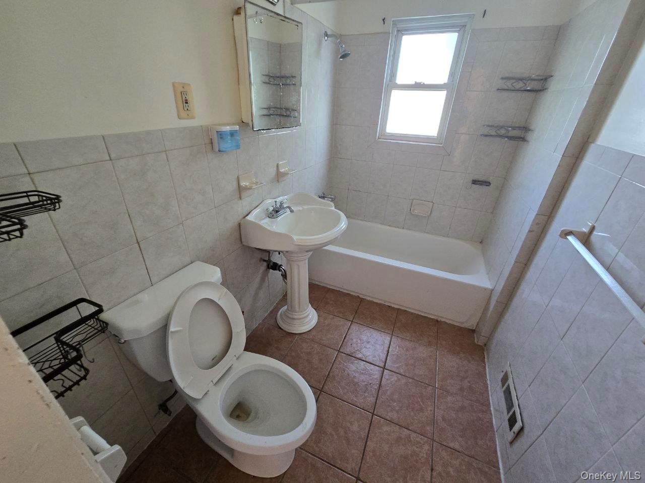 462 S 3rd Avenue – For Sale photo 5