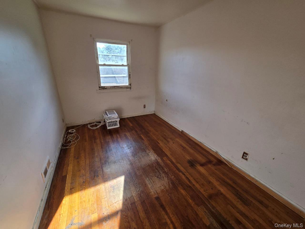 462 S 3rd Avenue – For Sale photo 7