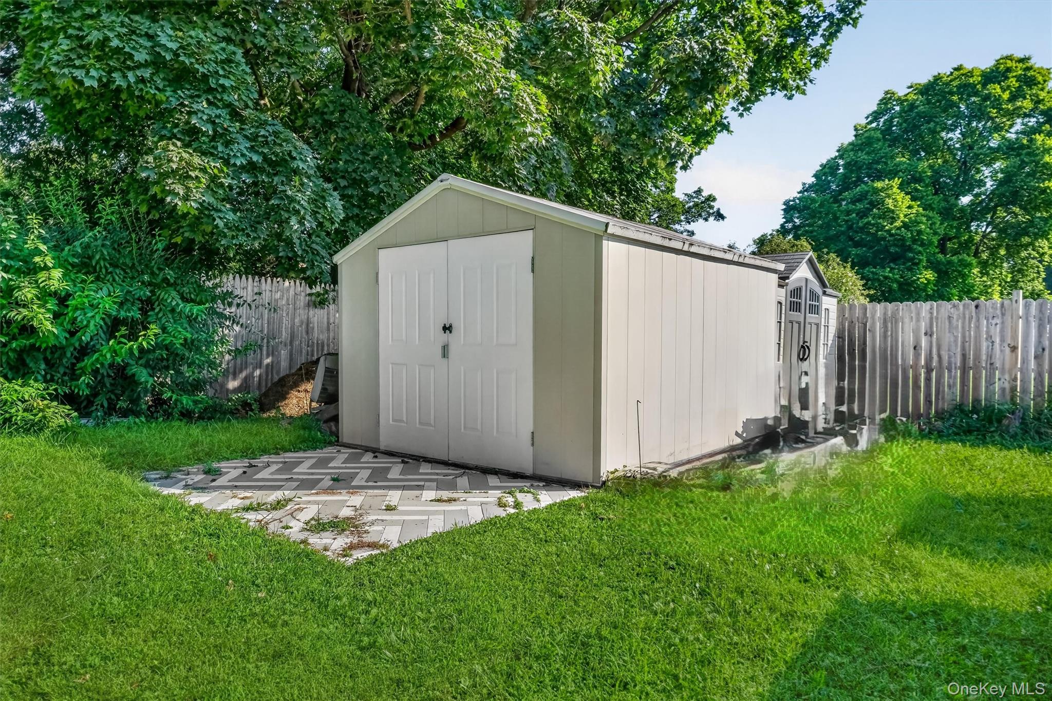 17 N Jackson Drive – For Sale photo 44