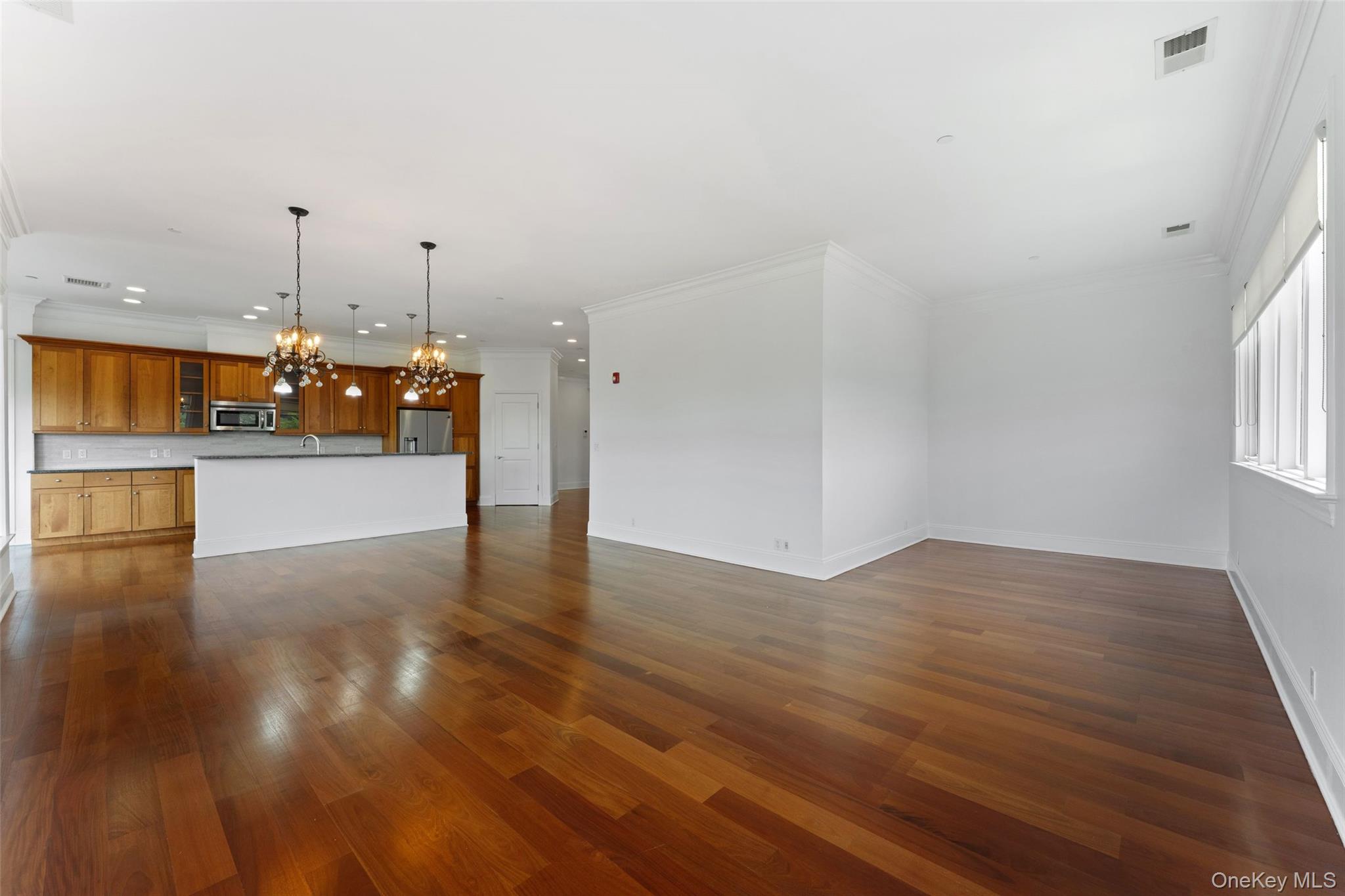 127 W Main Street, Unit 200 photo 8